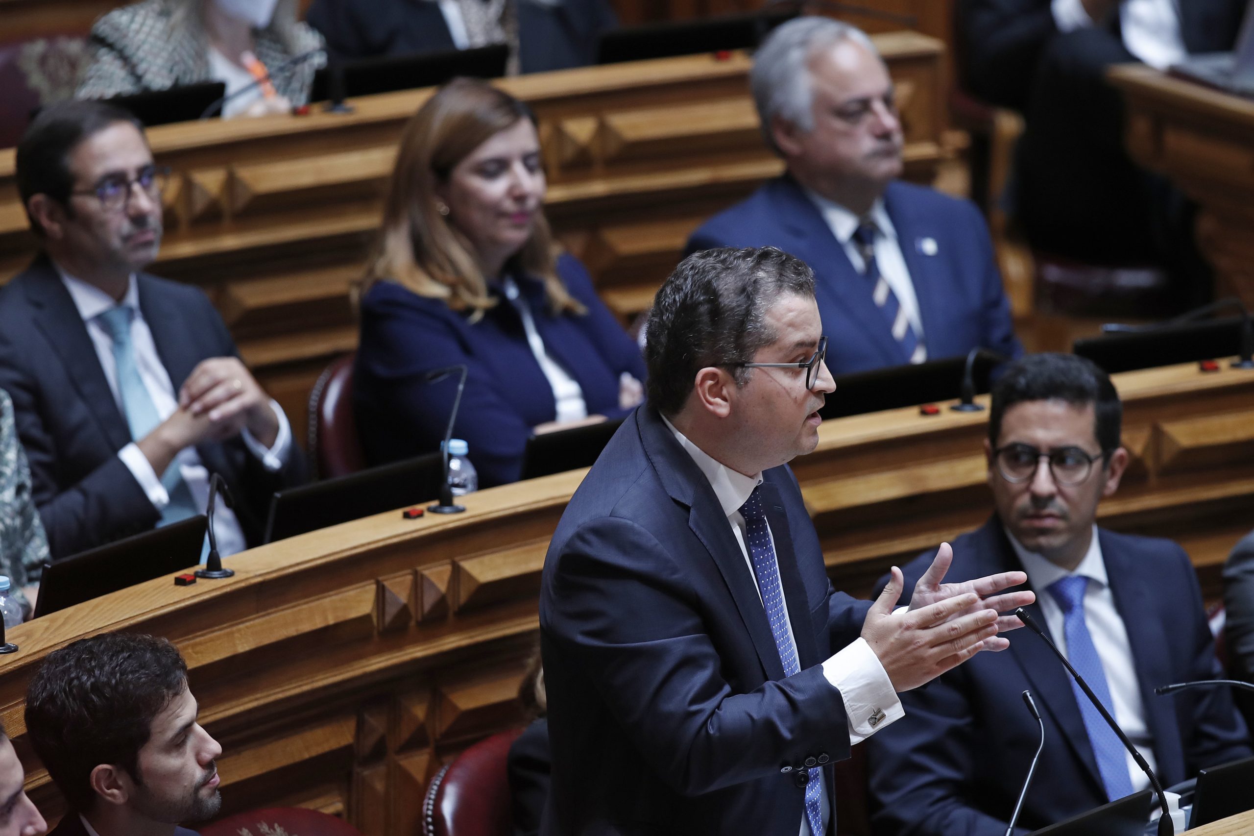 PSD diz ser falso que esteja a fazer campanha para subida de juros do BCE