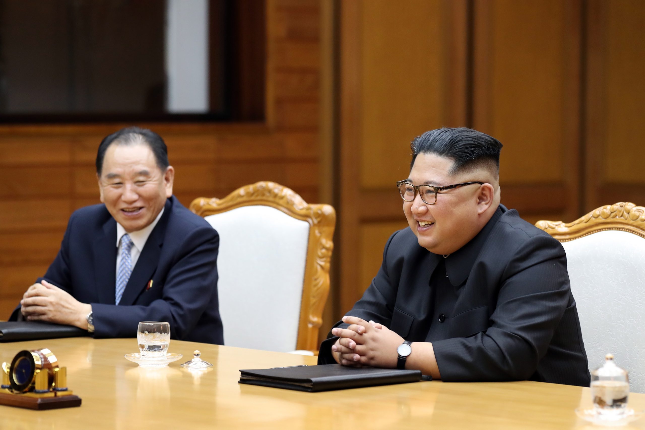 Coreia do Sul propõe cimeira com Washington e Pyongyang para pôr fim à guerra