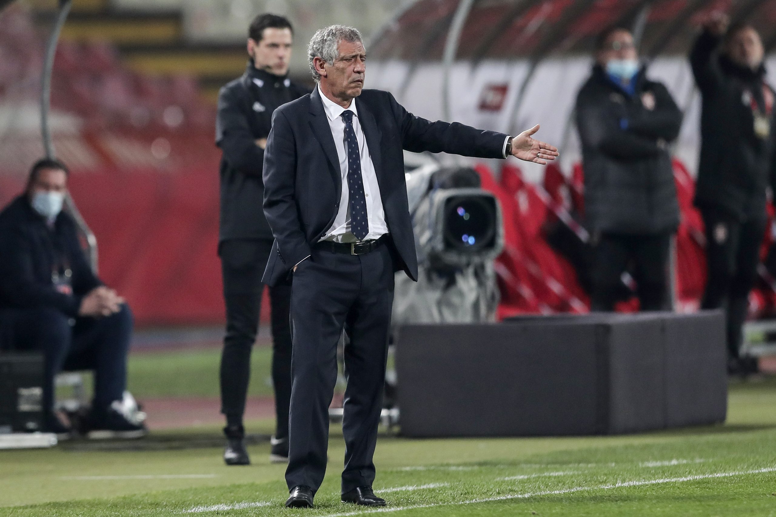 Fernando Santos: “O árbitro acabou de me pedir desculpas”