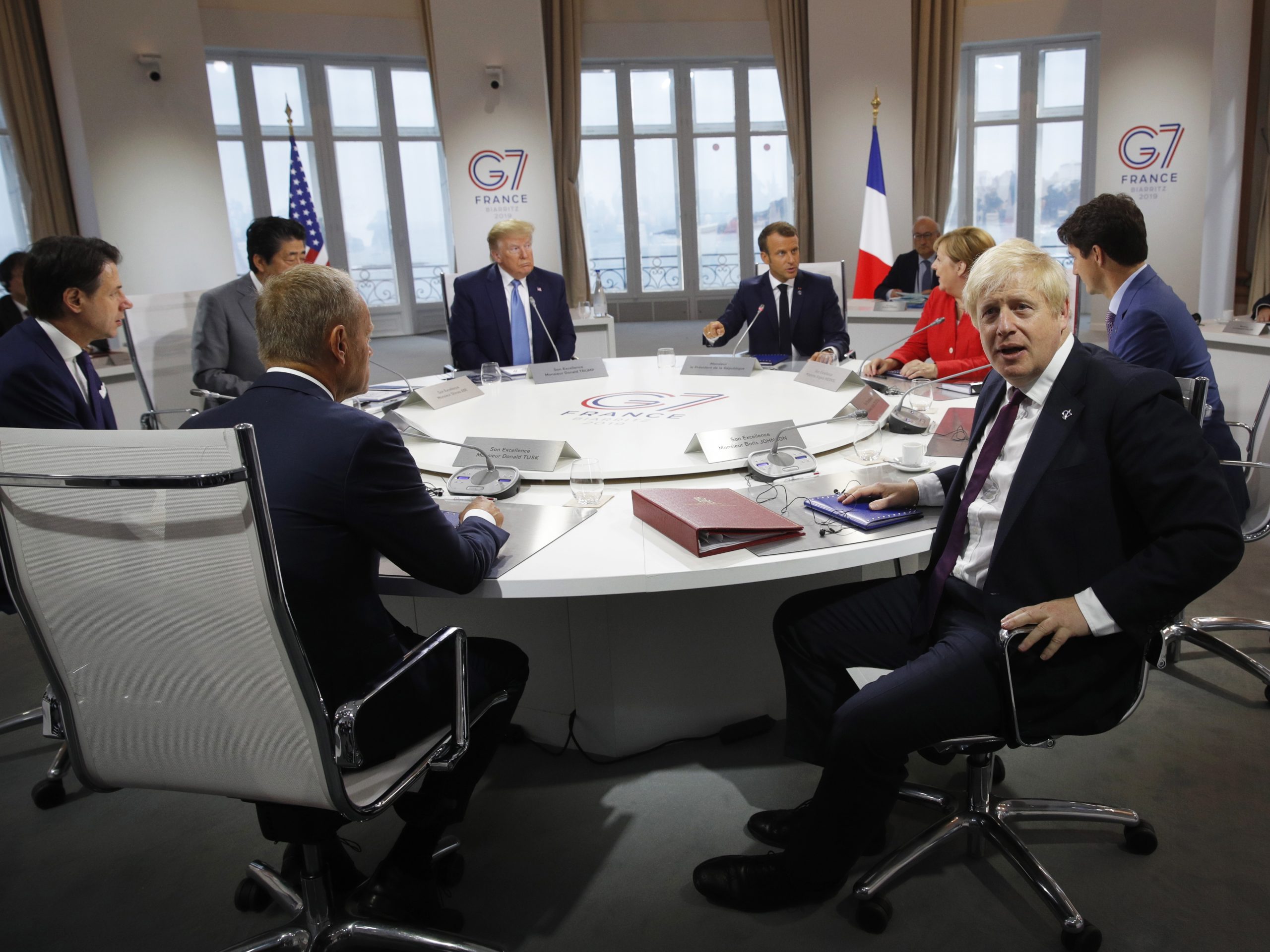 Brexit. Trump diz que Johnson é “o homem certo para o trabalho” e promete acordo comercial bilateral rápido