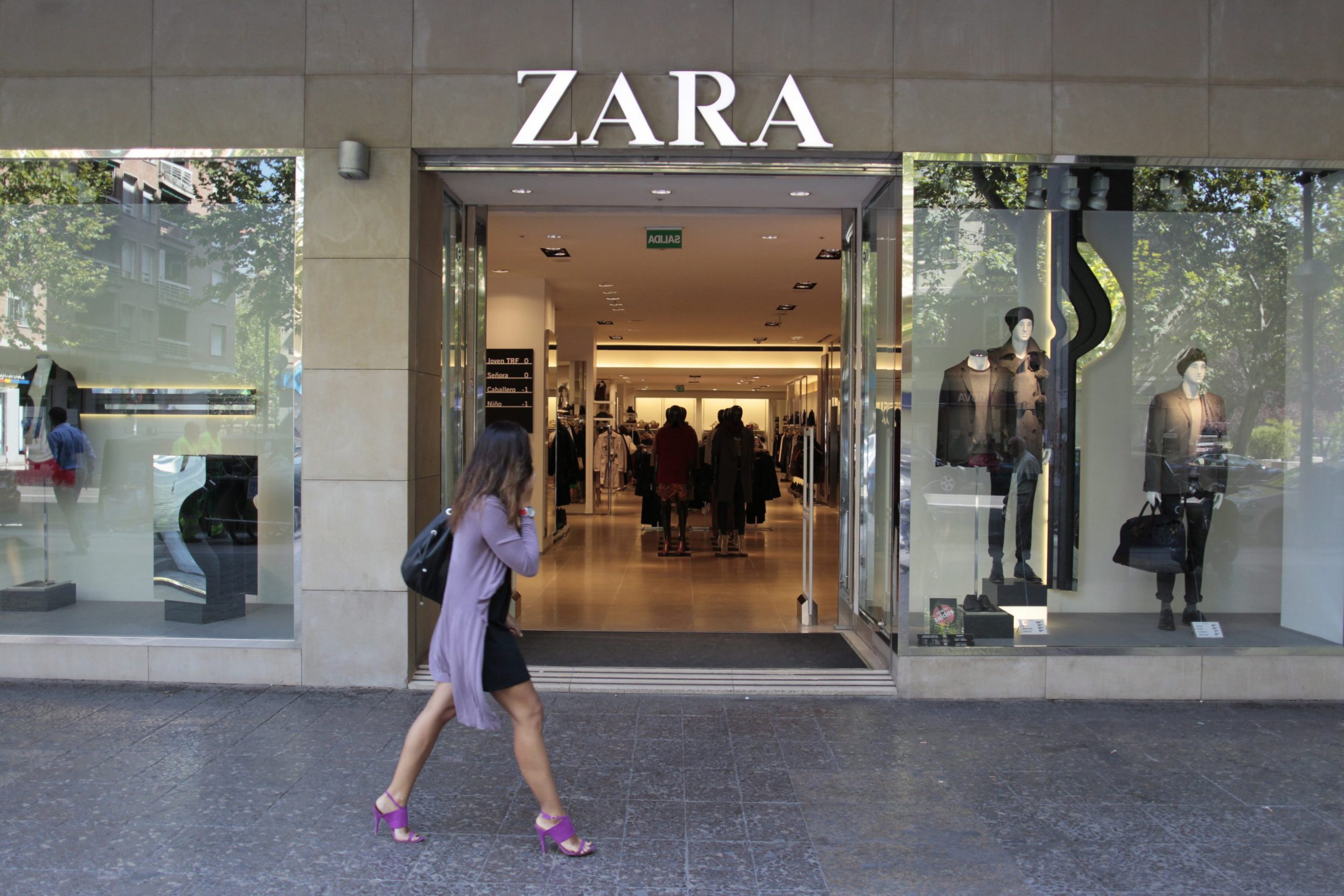 Pela primeira vez na sua história, a espanhola Inditex fechou mais lojas do que abriu
