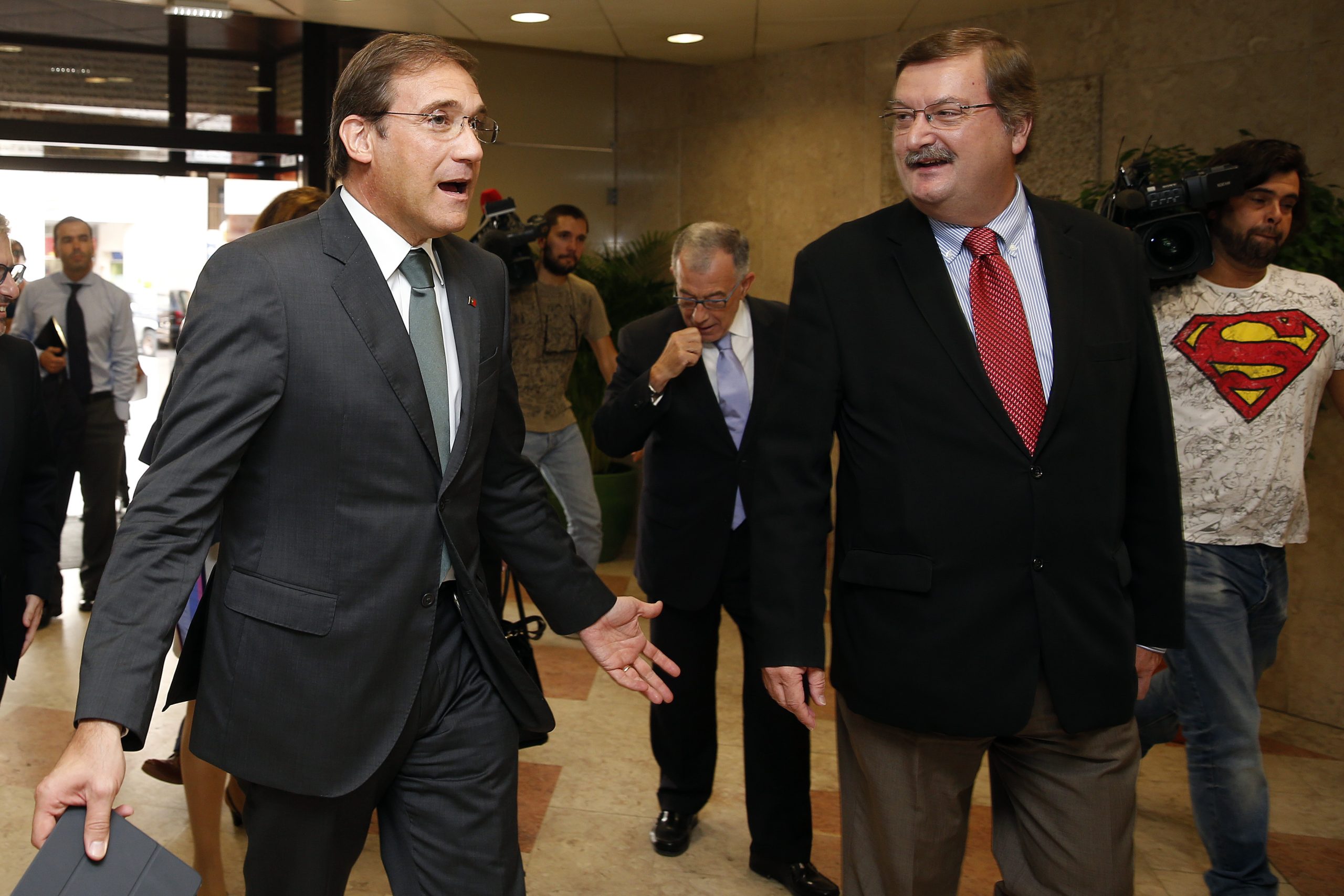 UGT avisa PSD para “consequências desastrosas” de voto contra descida da TSU