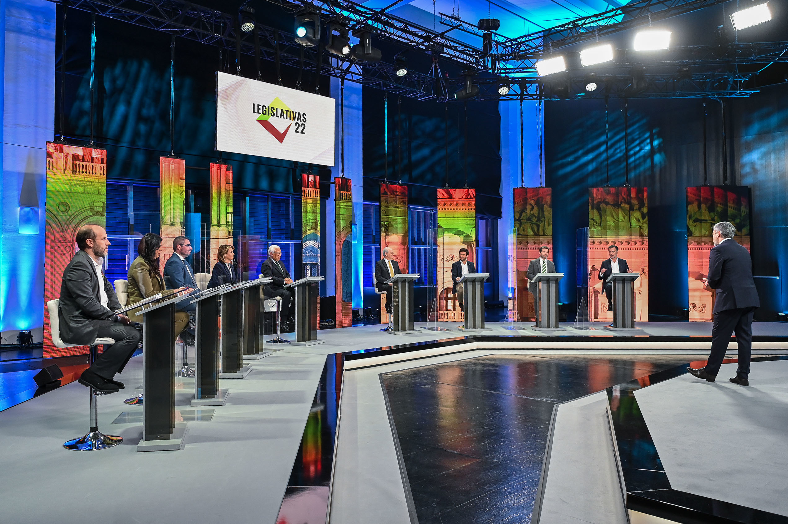 Um debate de muitas disponibilidades e poucos compromissos