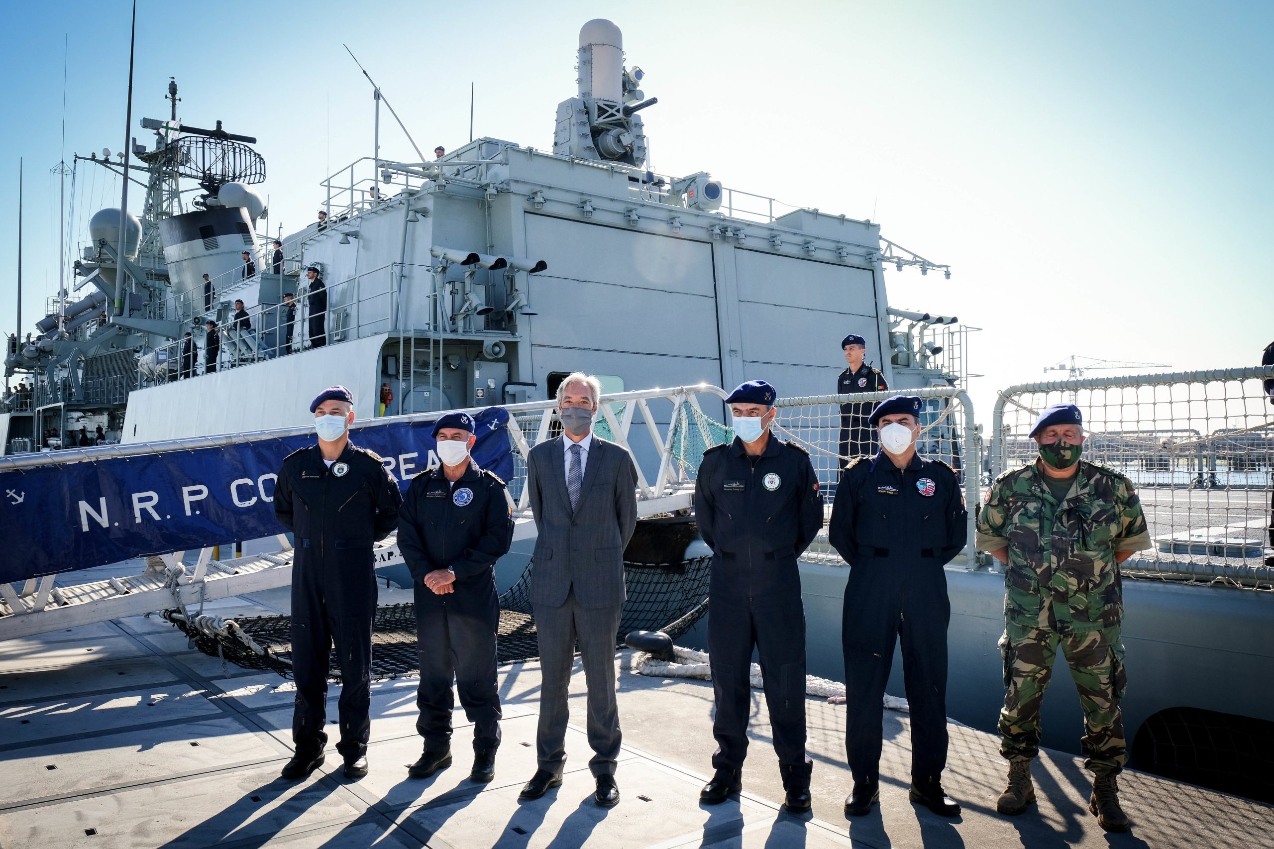 Fragata Corte-Real parte para missão da NATO liderada por almirante português