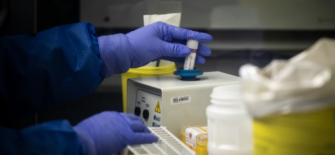 Mais de 20 políticos europeus testaram positivo para químicos “forever” no sangue. O que são e onde estão?