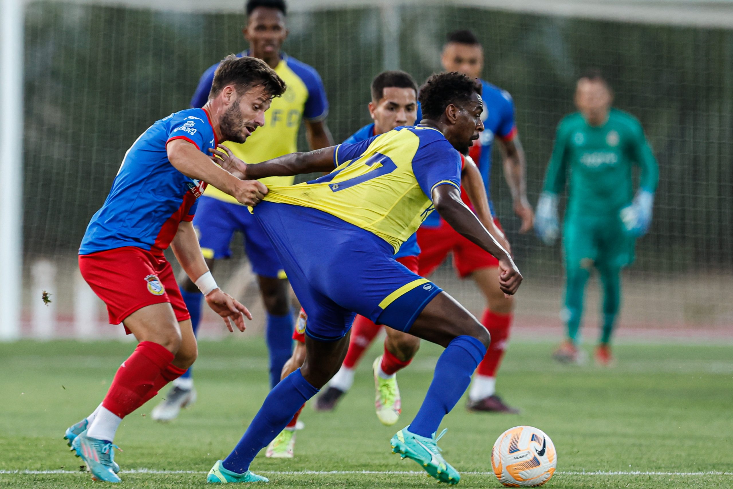 Al Nassr, ainda sem Cristiano Ronaldo, bate Alverca na estreia de Luís Castro