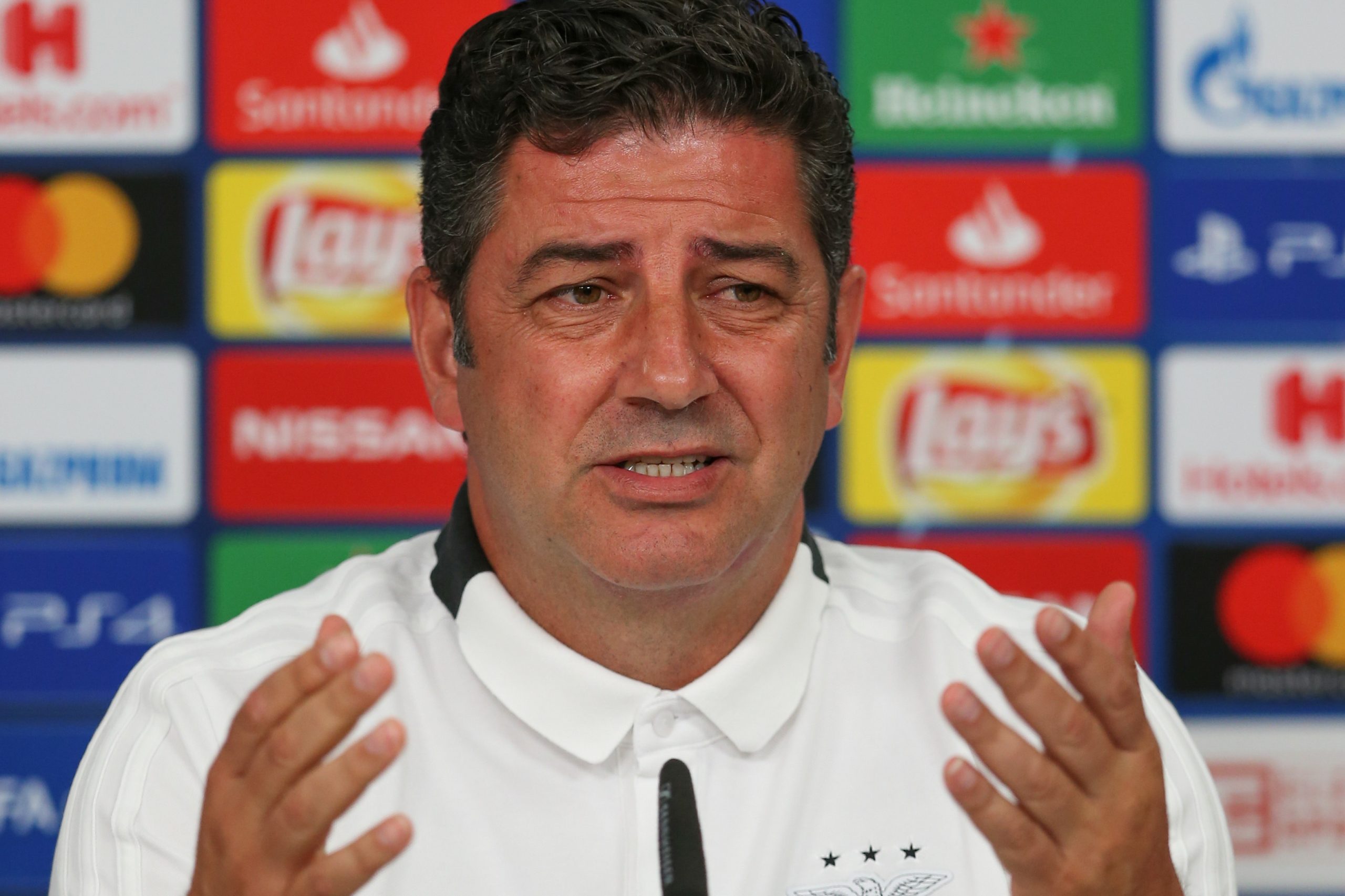 Rui Vitória pede arrogância e personalidade para a estreia na ‘Champions’