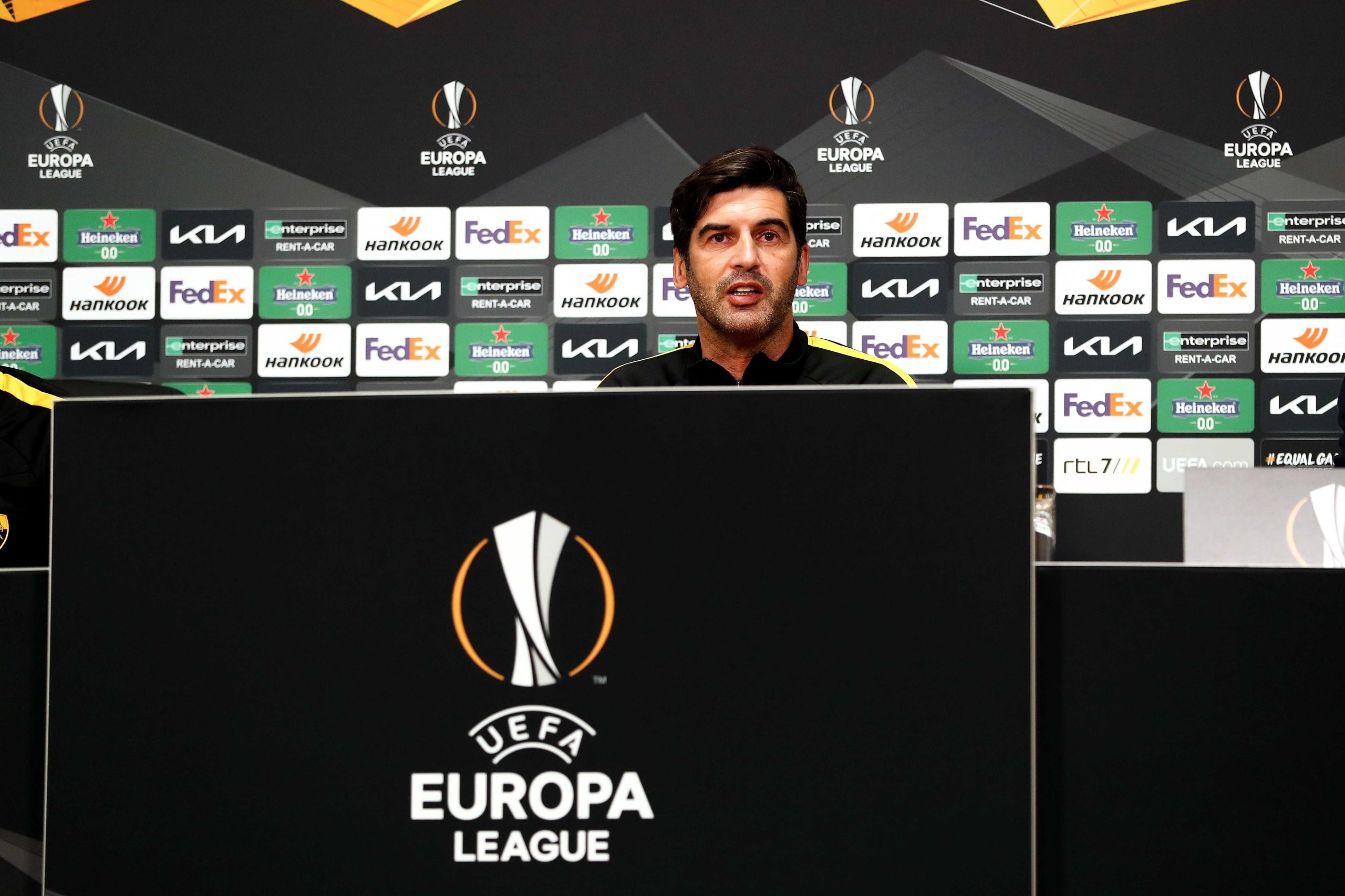 Paulo Fonseca considera jogo com Ajax “o mais importante da época” para a Roma