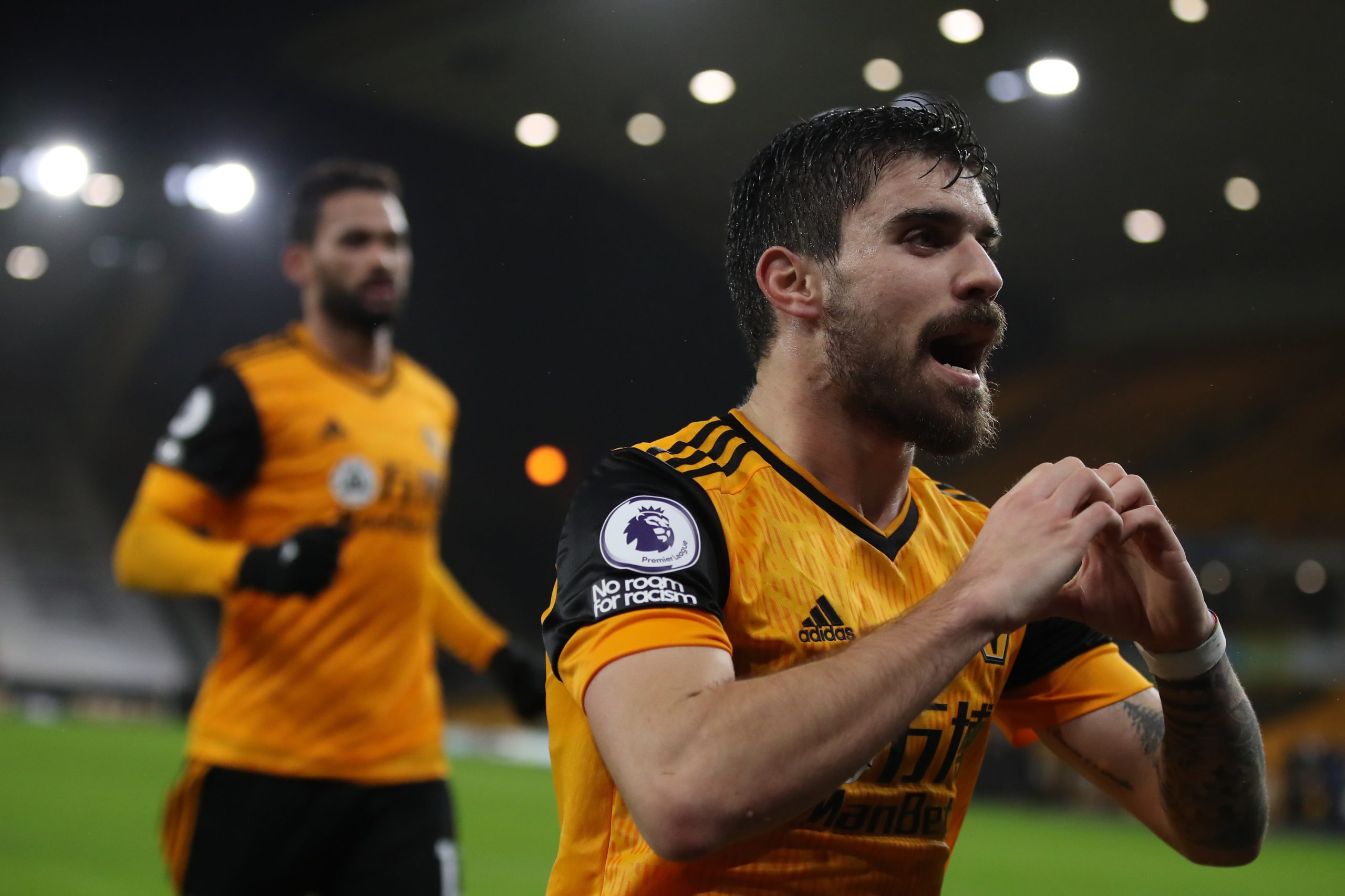 Wolves regressam às vitórias. Moutinho (golaço!) e Rúben Neves picaram o ponto