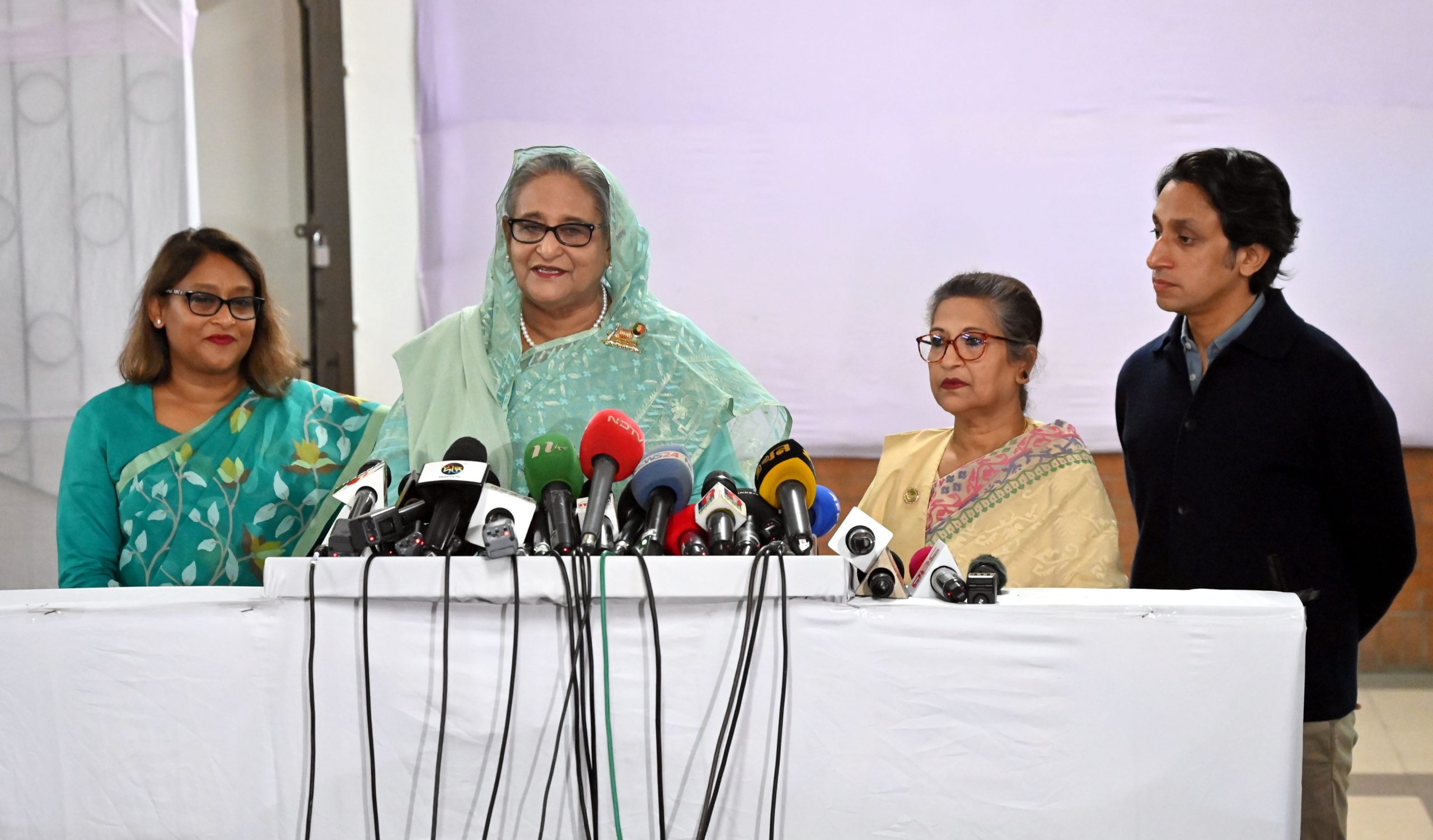 Primeira-Ministra do Bangladesh reivindica eleições legislativas livres e justas