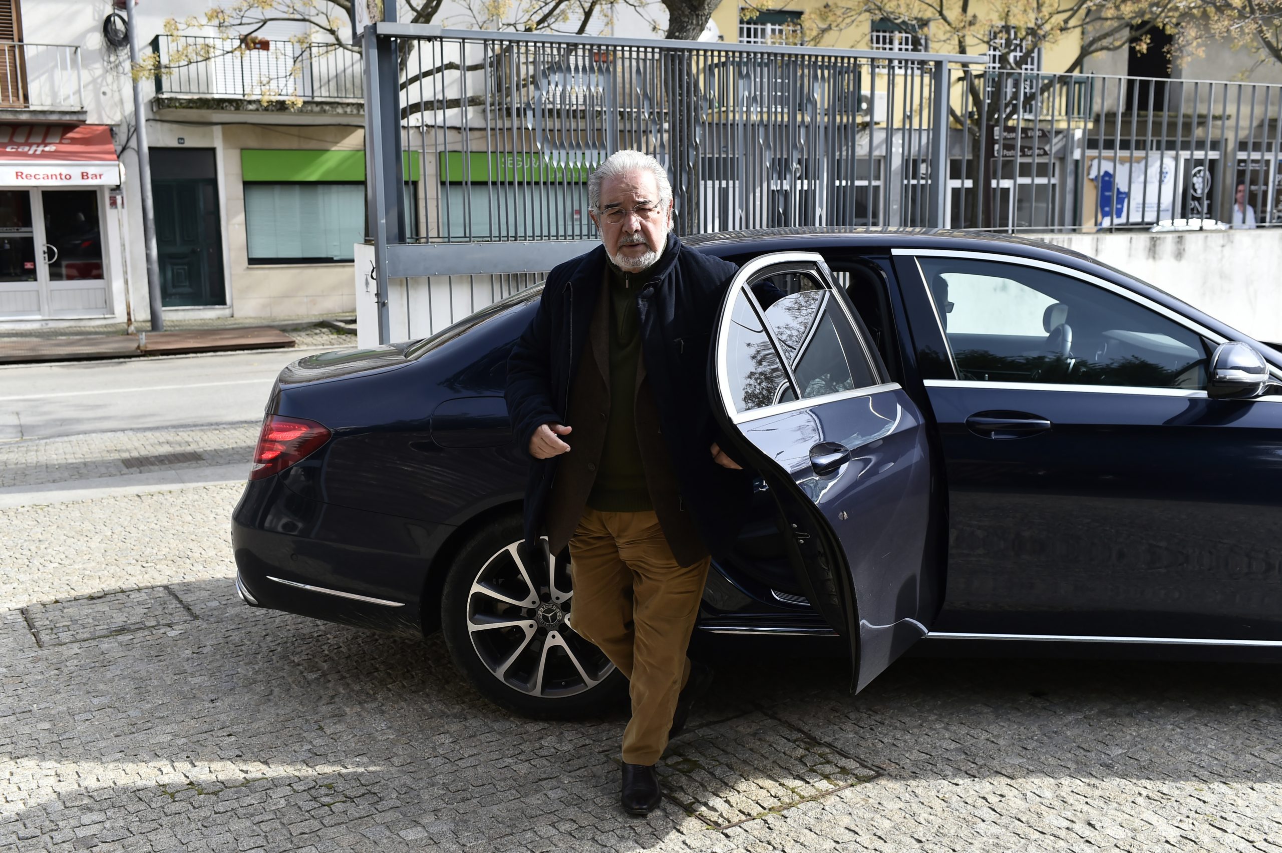 Covid-19: Isaltino Morais já teve alta hospitalar
