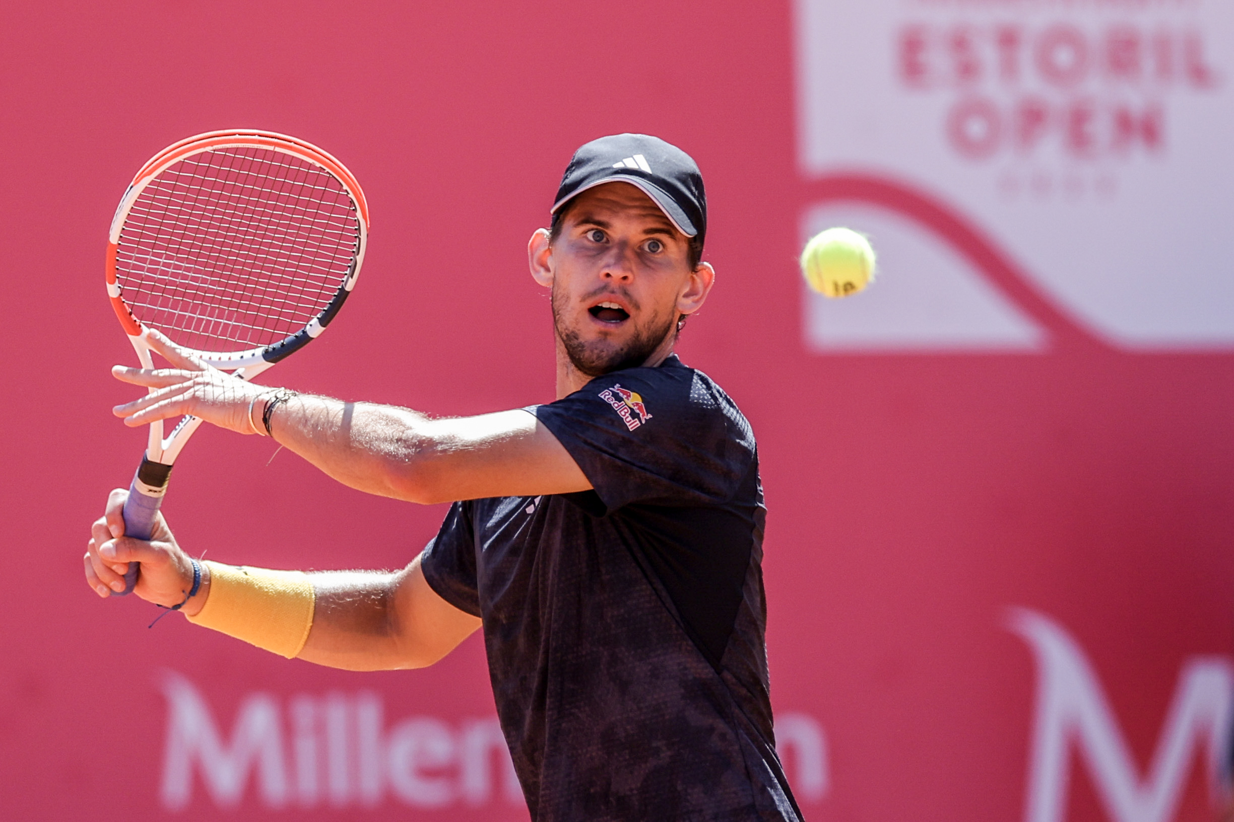 Sousa e Thiem eliminados nos quartos de final de pares do Estoril Open