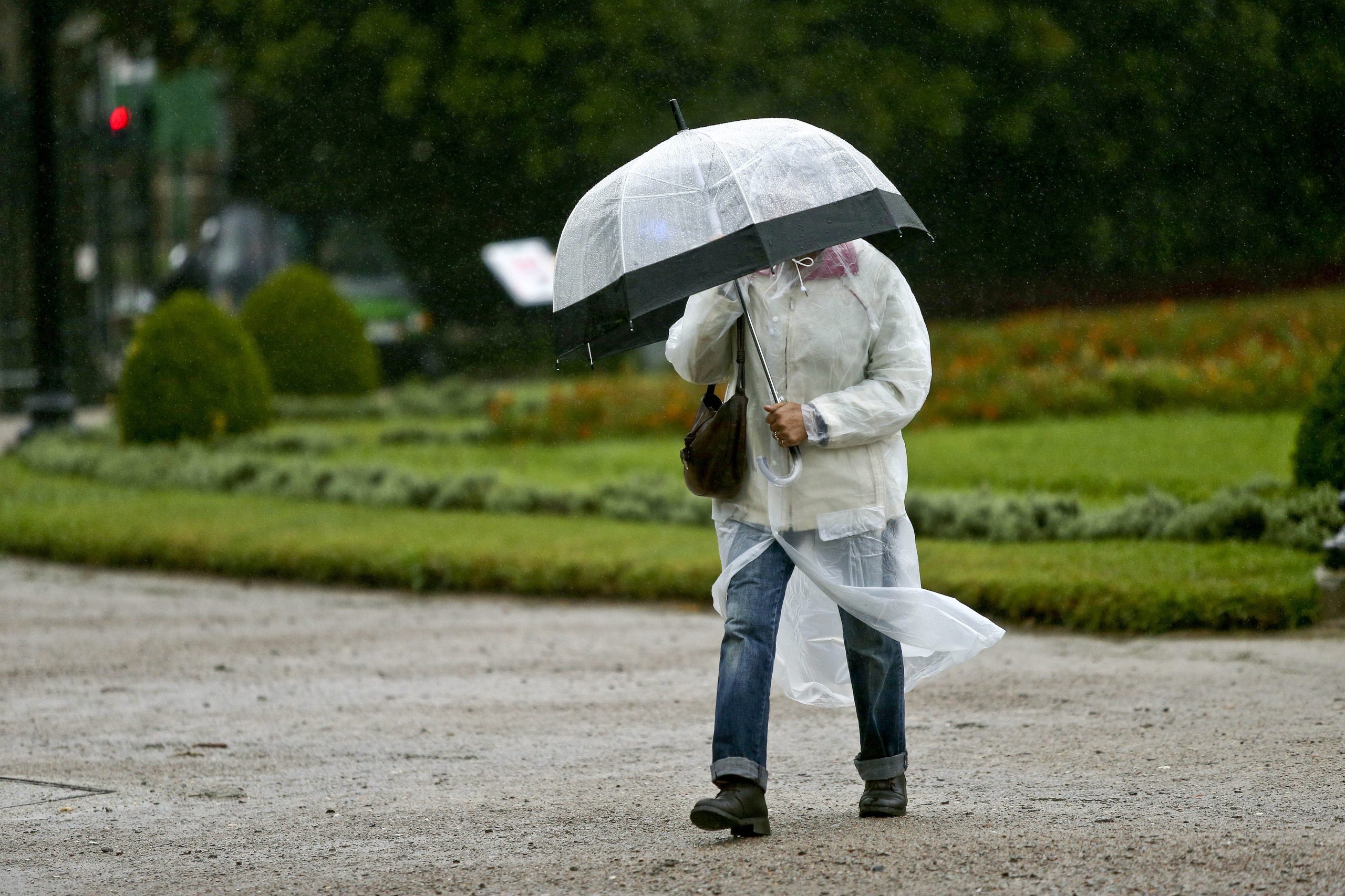Chuva, vento forte e agitação marítima deixam 15 distritos sob ‘Aviso Amarelo’