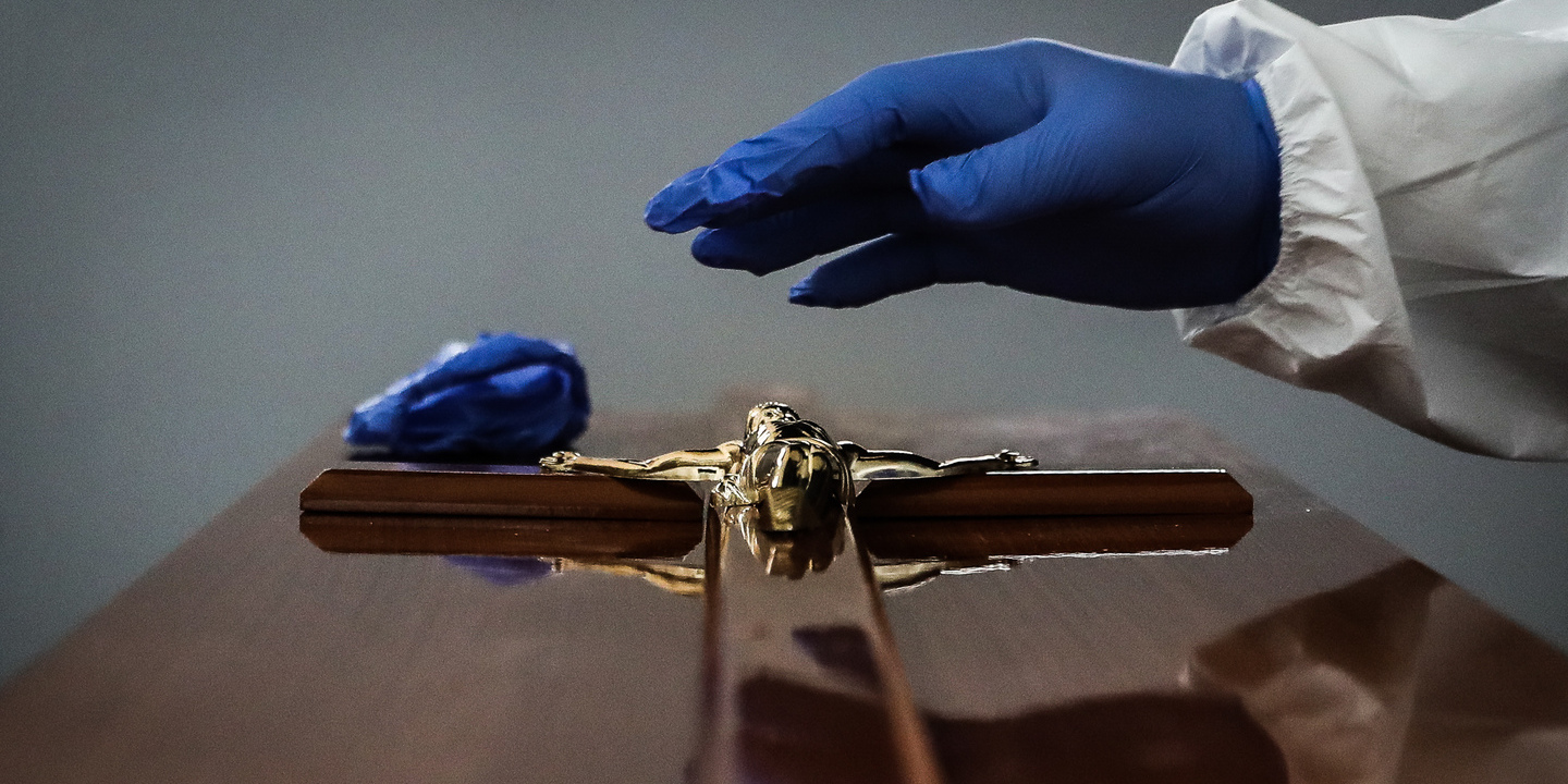Rússia entrega à Ucrânia corpos de 563 soldados mortos na guerra
