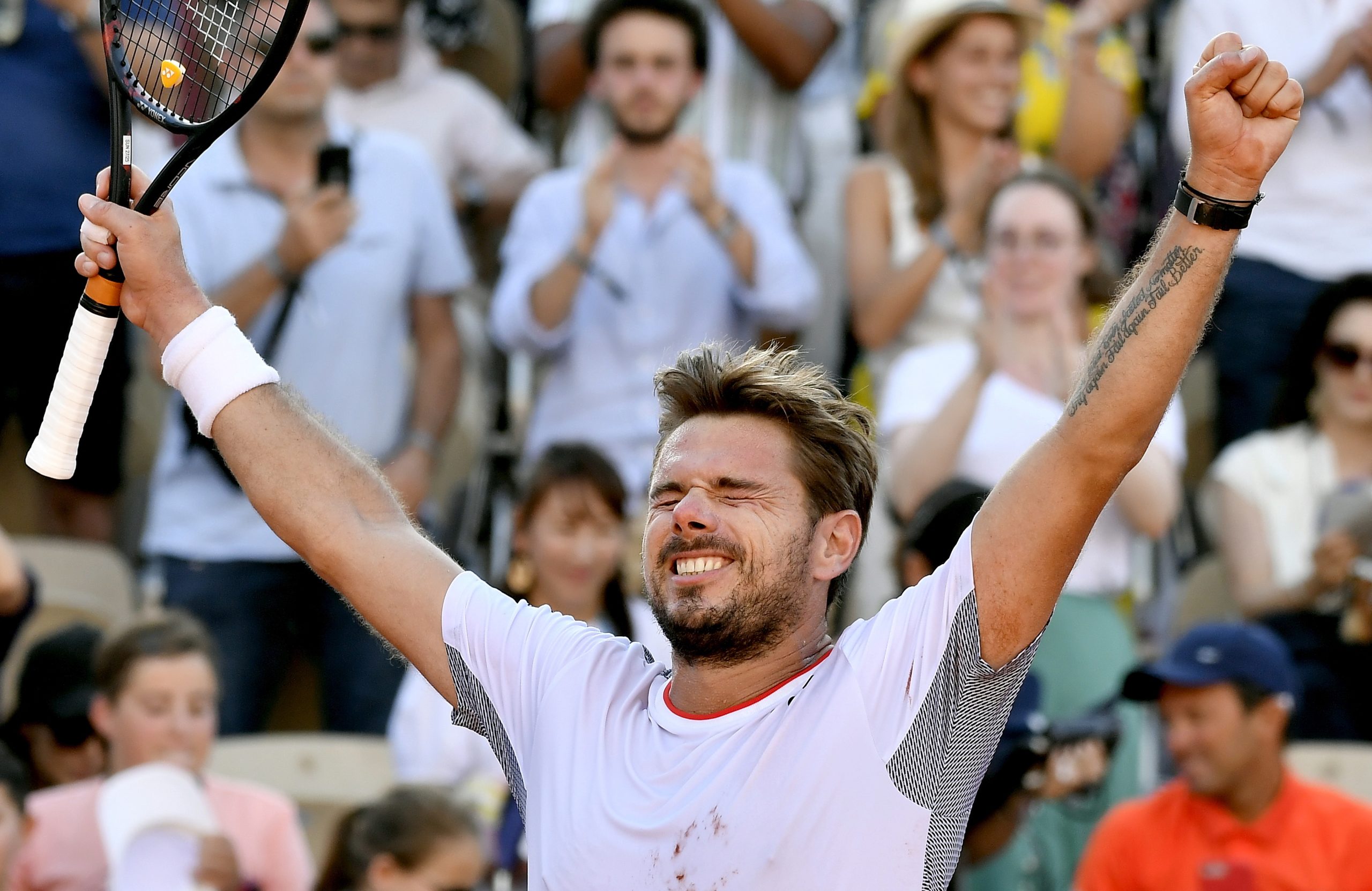 Wawrinka vence Tsitsipas e apura-se para os quartos de final