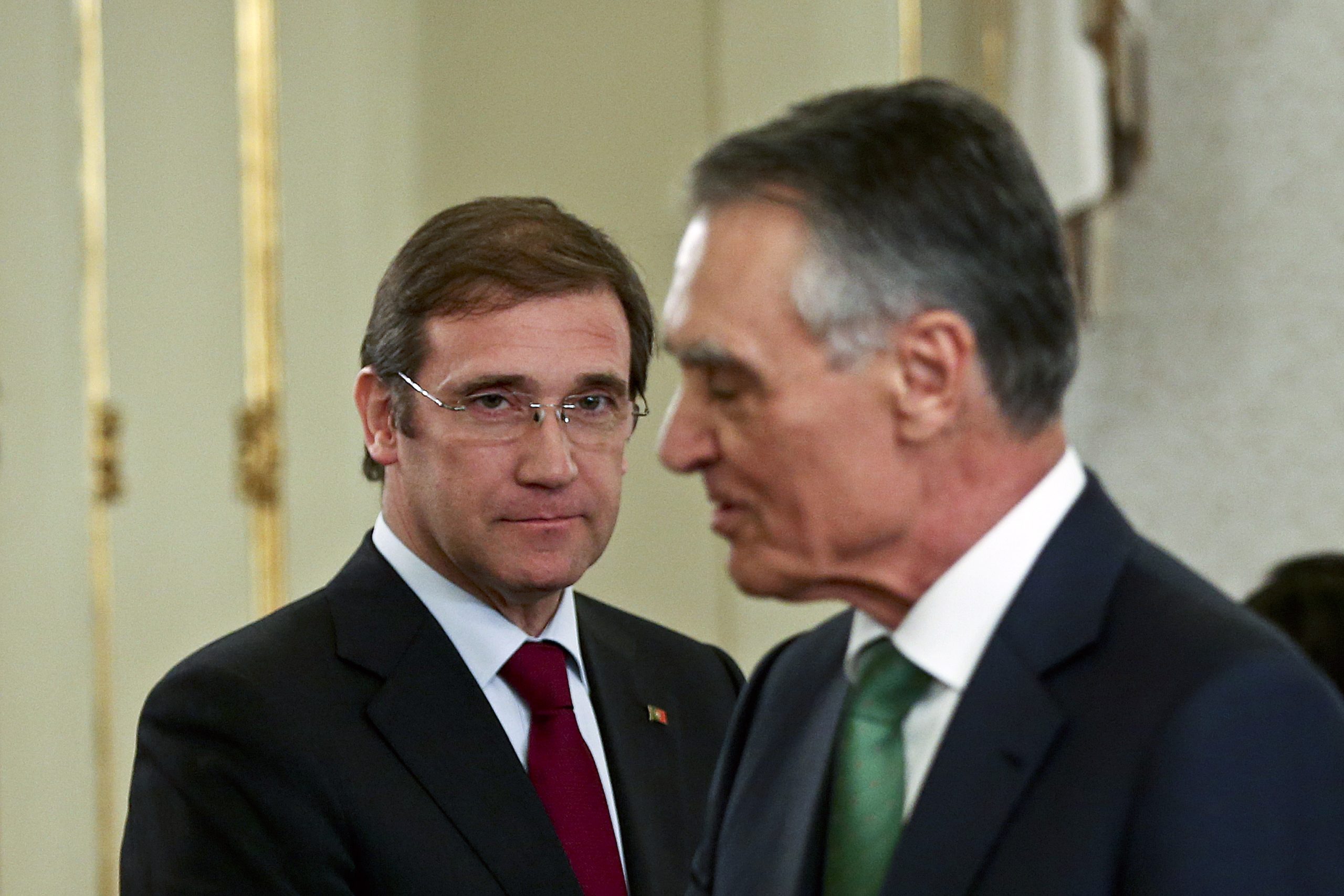 Passos promete “dizer e juntar” muitas coisas em complemento às memórias de Cavaco