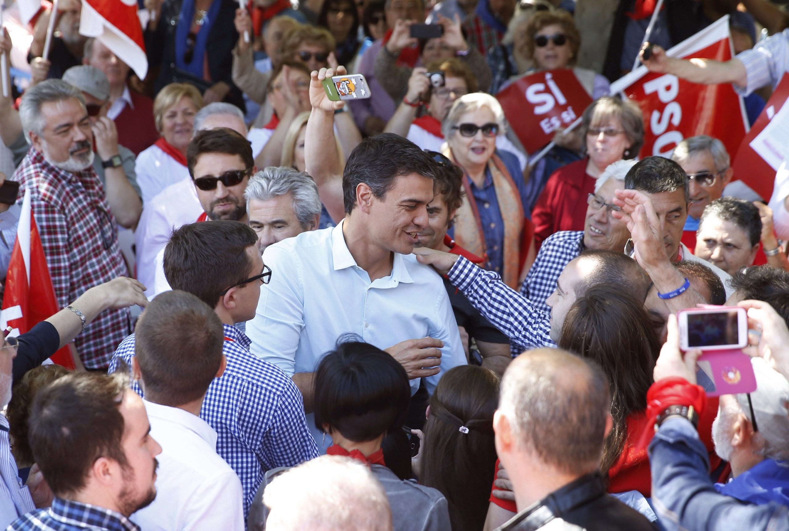 “Um PSOE novo e rumo à Moncloa”. O projeto de Pedro Sánchez para os socialistas espanhóis