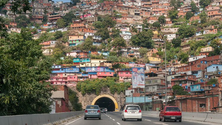 Viver em Caracas, a cidade mais violenta do mundo