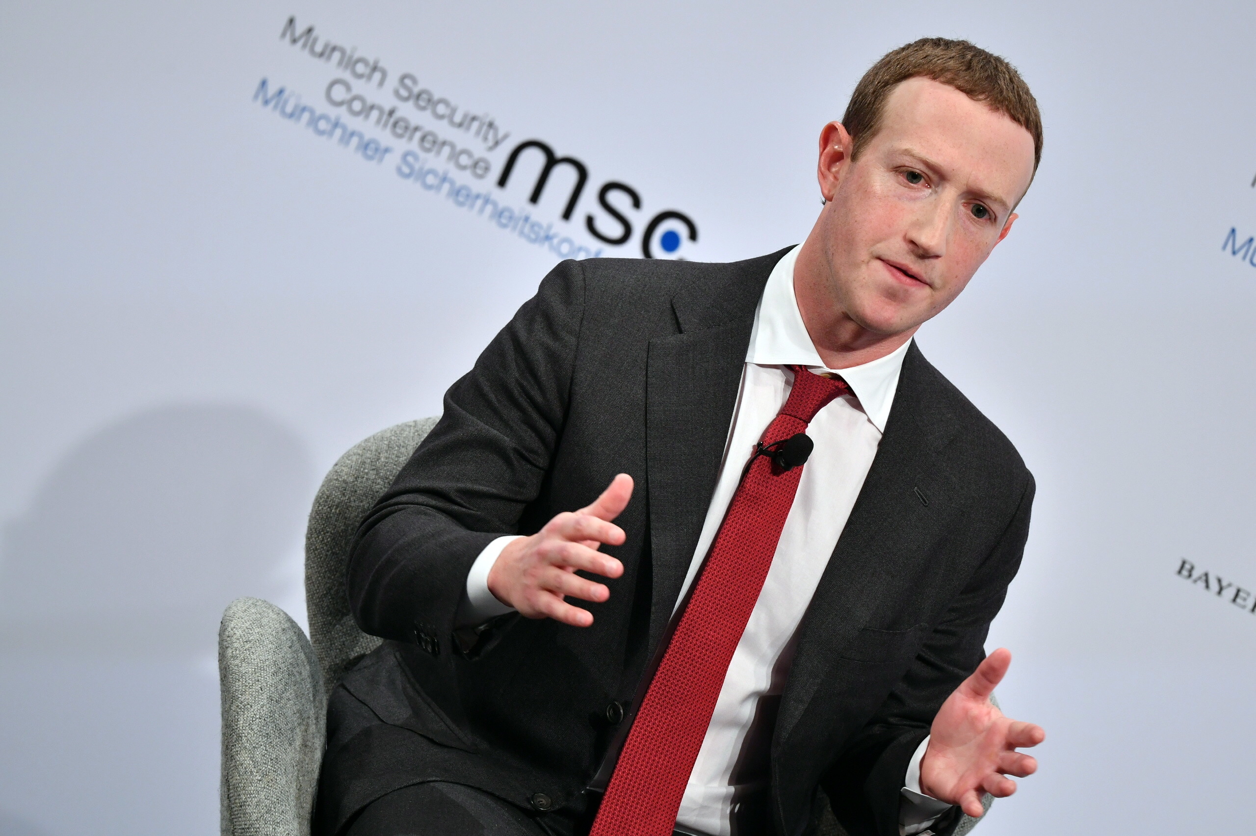 Zuckerberg admite que o Facebook estava atrasado na luta contra a desinformação
