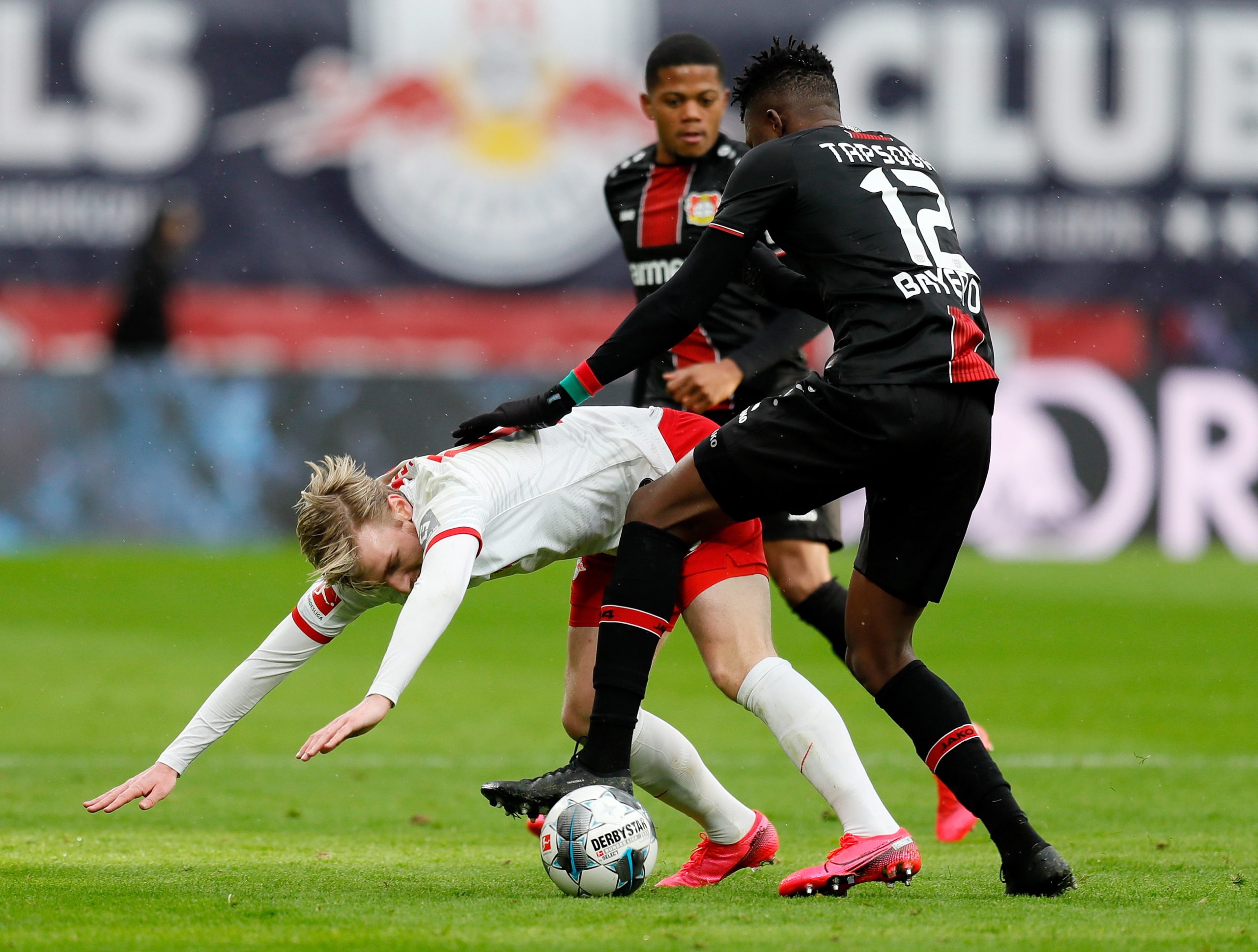 Covid-19: Leipzig pede desculpa por impedir entrada no estádio a japoneses