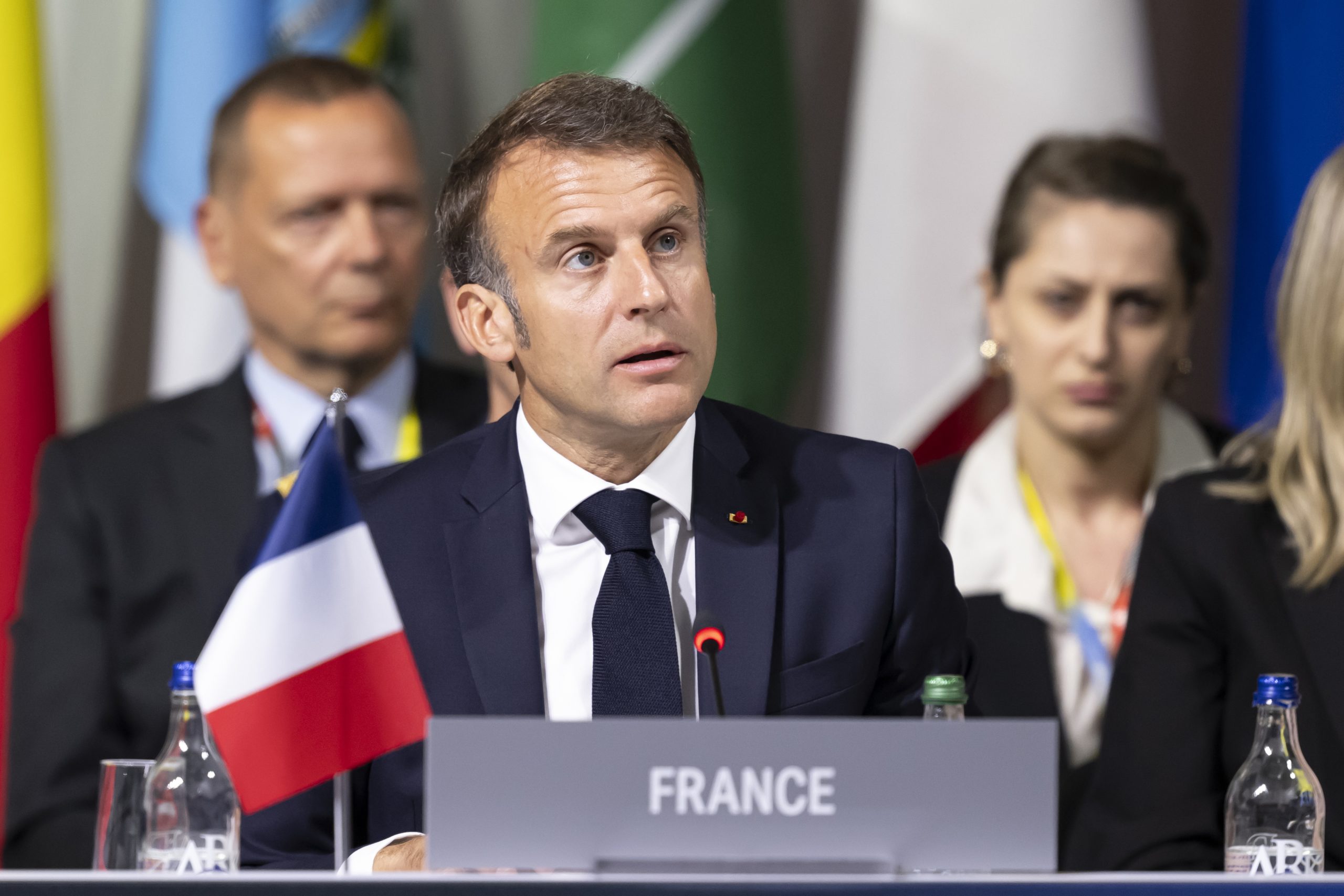 Macron defende que paz “não pode ser uma capitulação ucraniana”