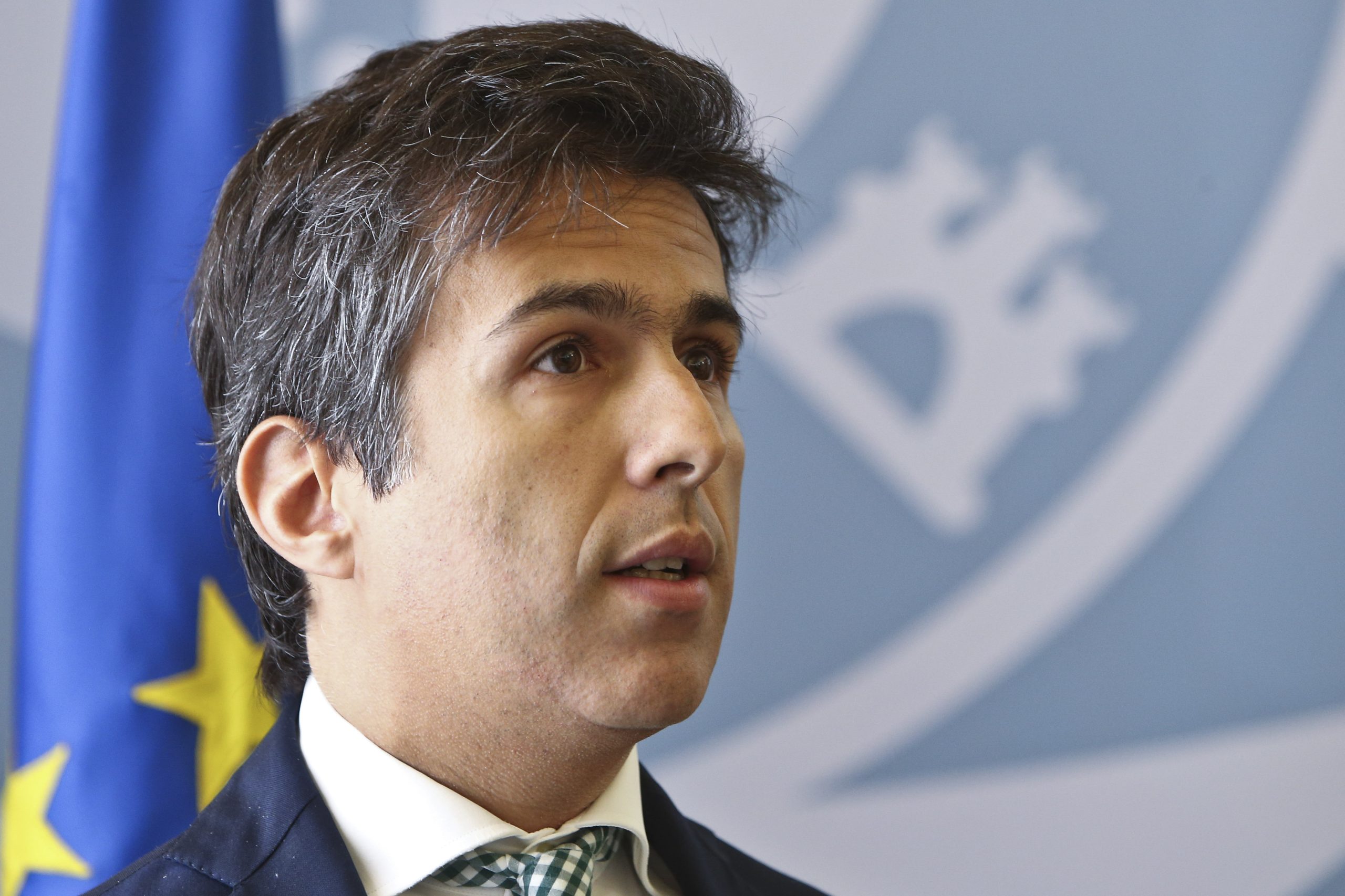 Adolfo Mesquita Nunes: “Ter os empresários dependentes do consumidor é a única maneira que temos de eles serem mais parecidos com anjos do que são”