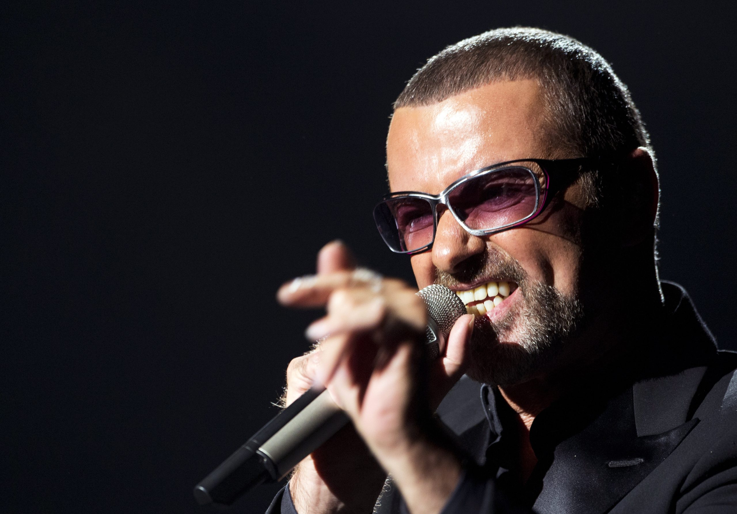 George Michael morreu de causas naturais