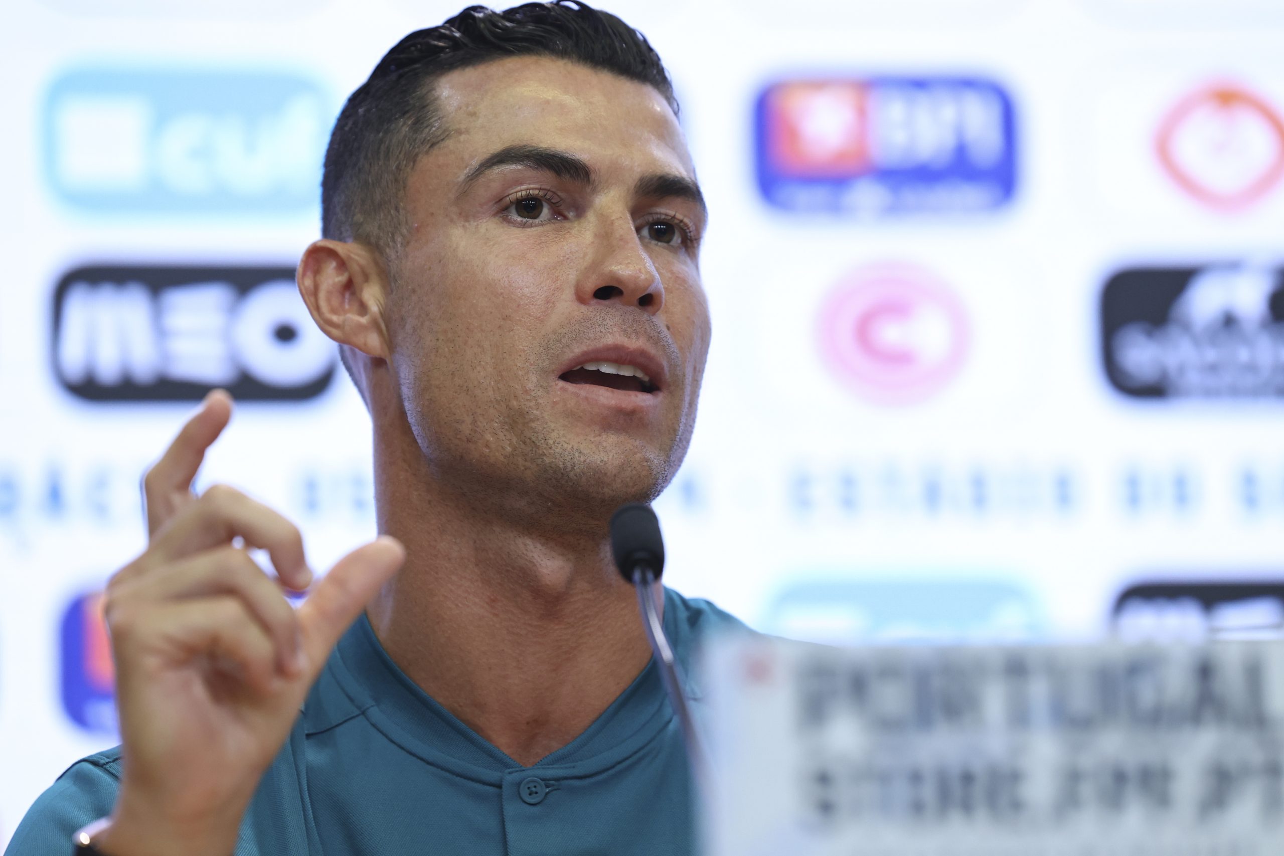 Cristiano Ronaldo torna-se acionista da WOW FC, empresa de MMA espanhola