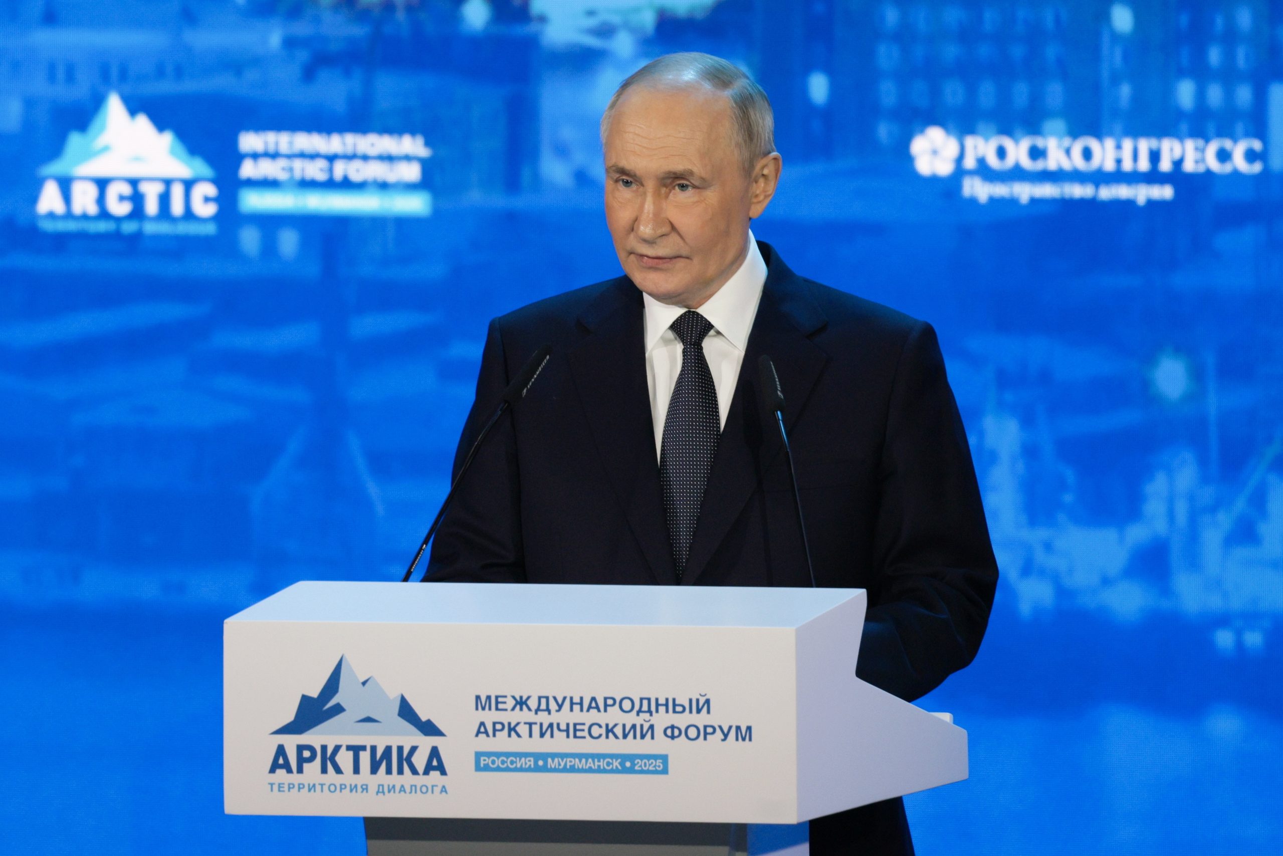 Putin leva a sério planos de Trump para a Gronelândia e alerta para “trampolim de possíveis conflitos”