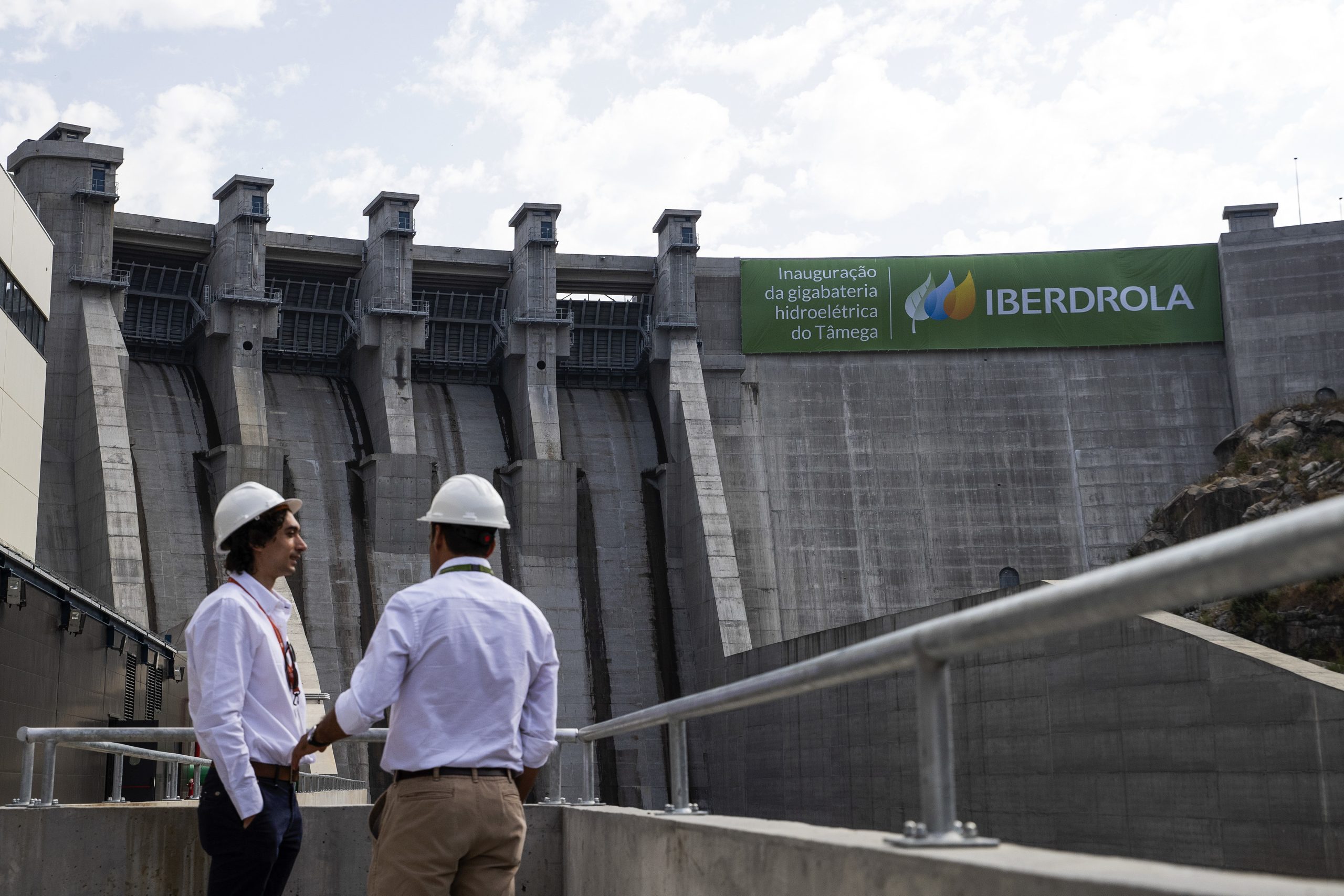 Governo afasta Jerónimo Cunha do cargo de diretor-geral de Energia e Geologia
