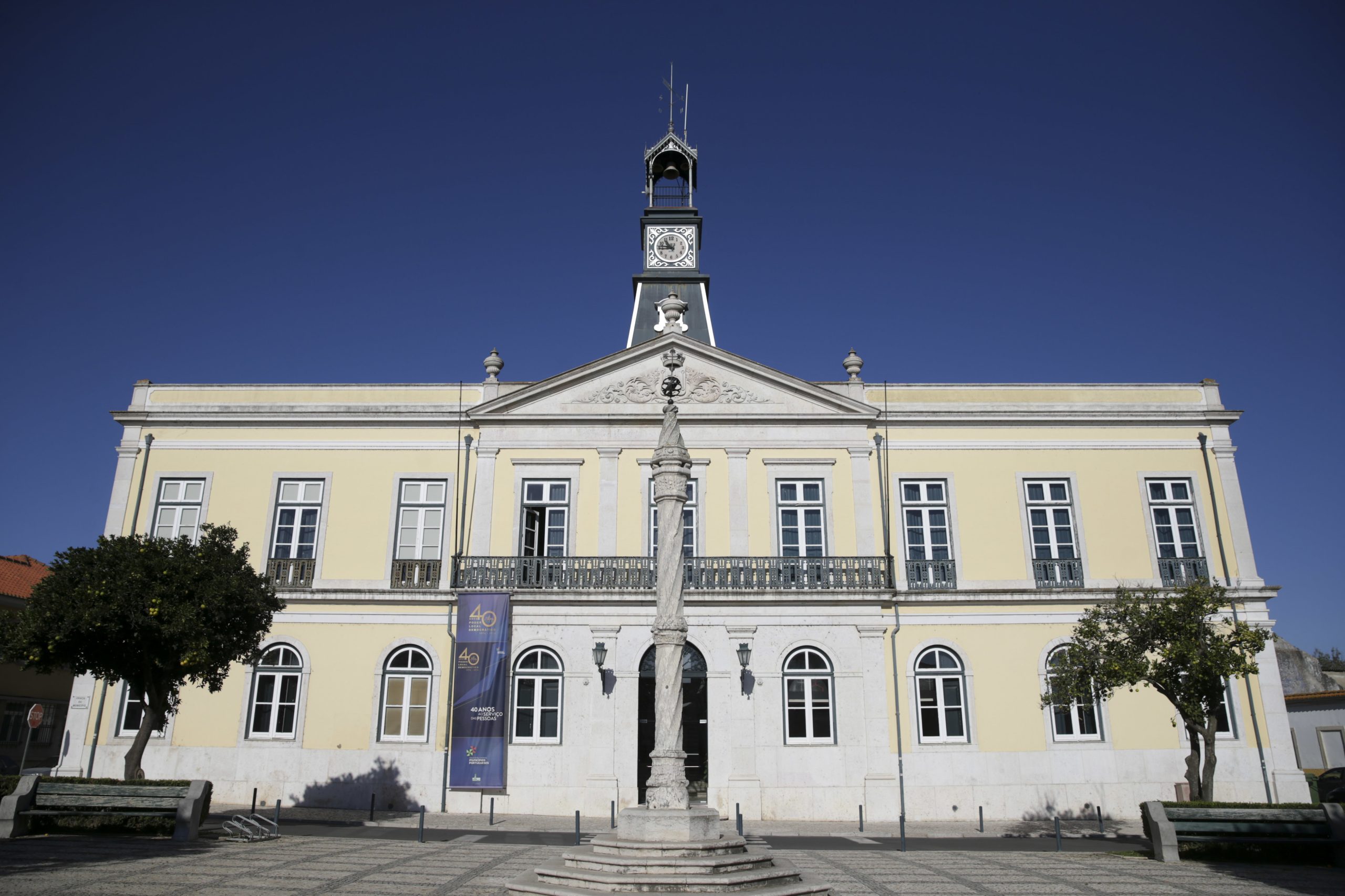 Morreram cinco idosos após surto em lar ilegal de Samora Correia