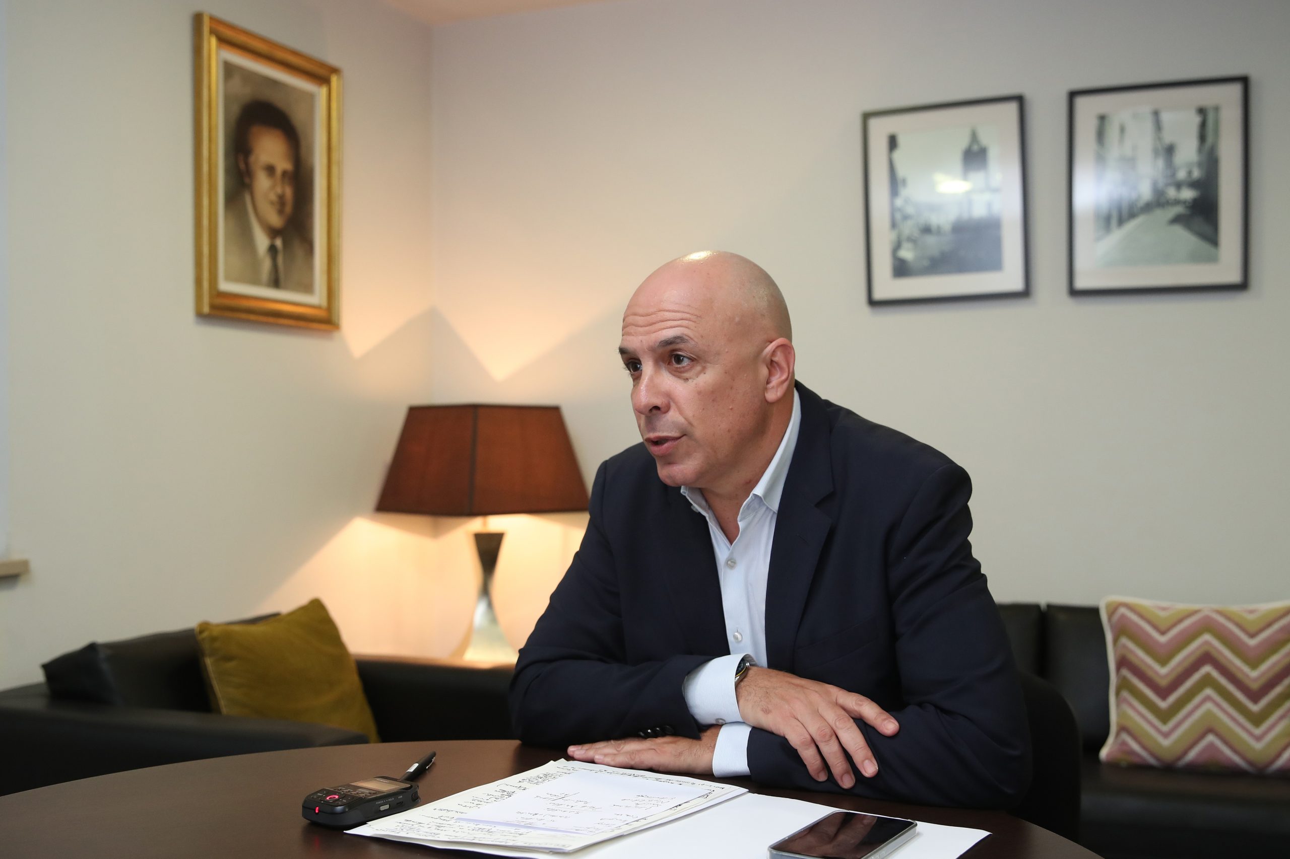 Incêndios: PS/Madeira critica decisão irresponsável de Albuquerque de recusar apoio