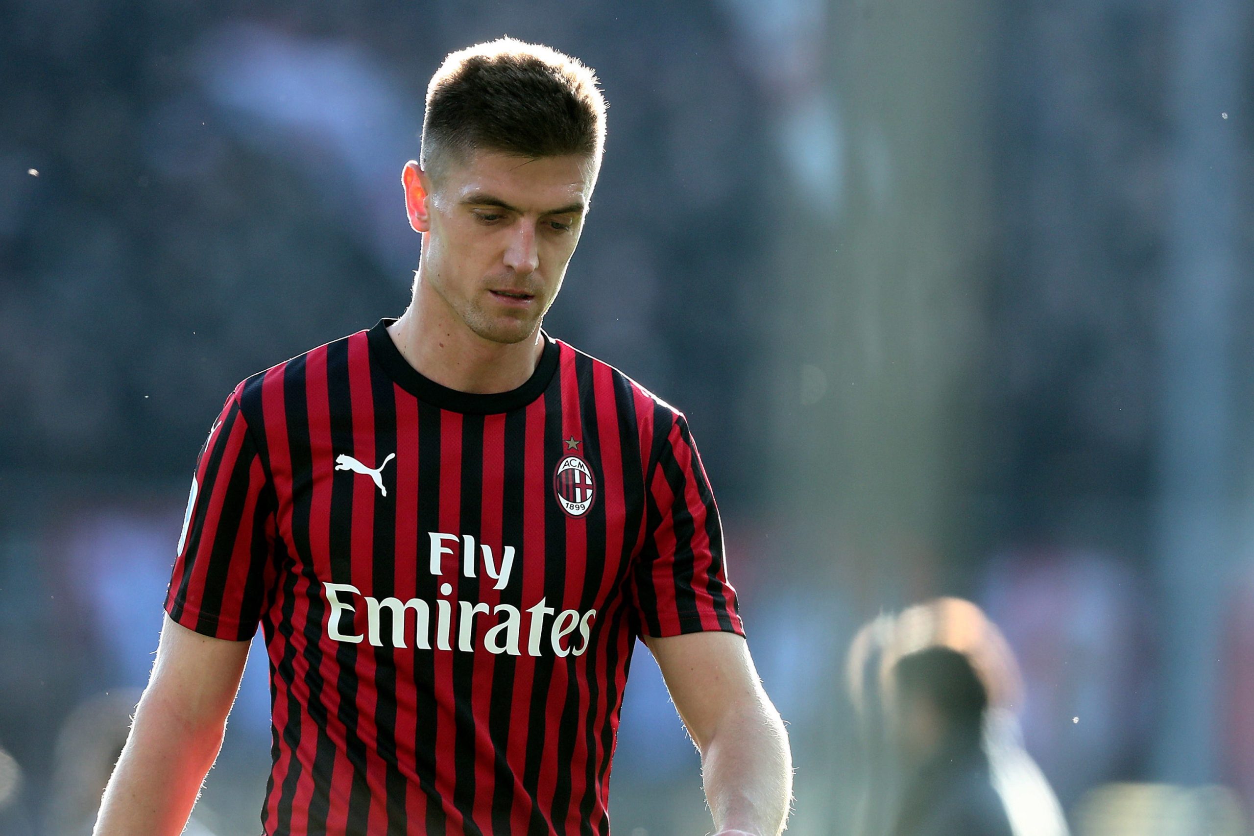 Avançado polaco Piatek deixa AC Milan e reforça Hertha de Berlim