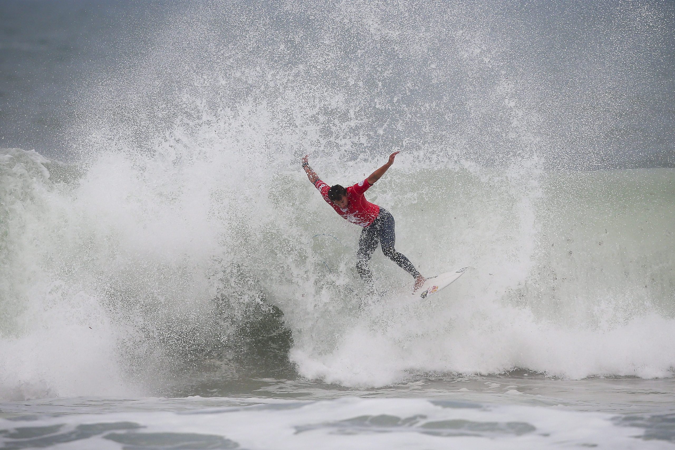 Supertubos: 10 factos e 10 números sobre a etapa do circuito mundial de surf