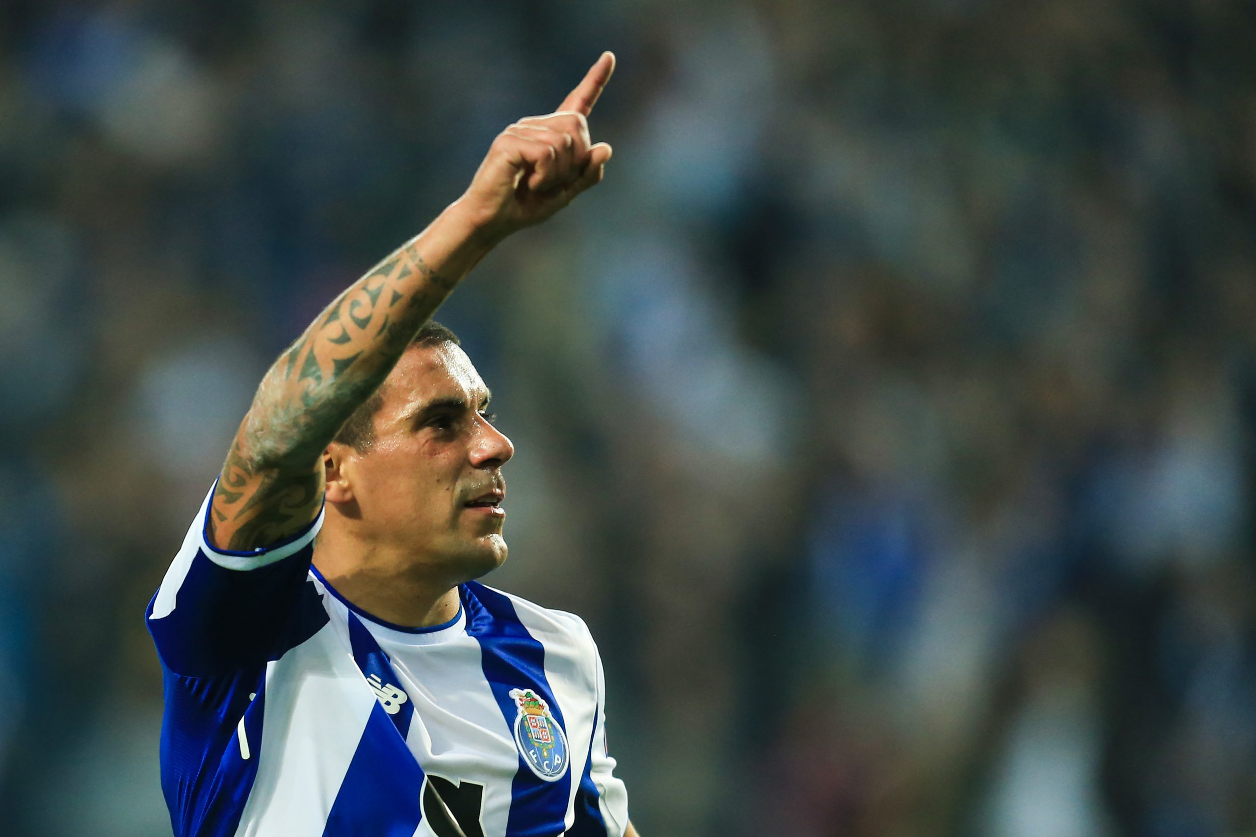 Mundial 2018: Maxi Pereira e Sebastian Coates nos 23 definitivos do Uruguai