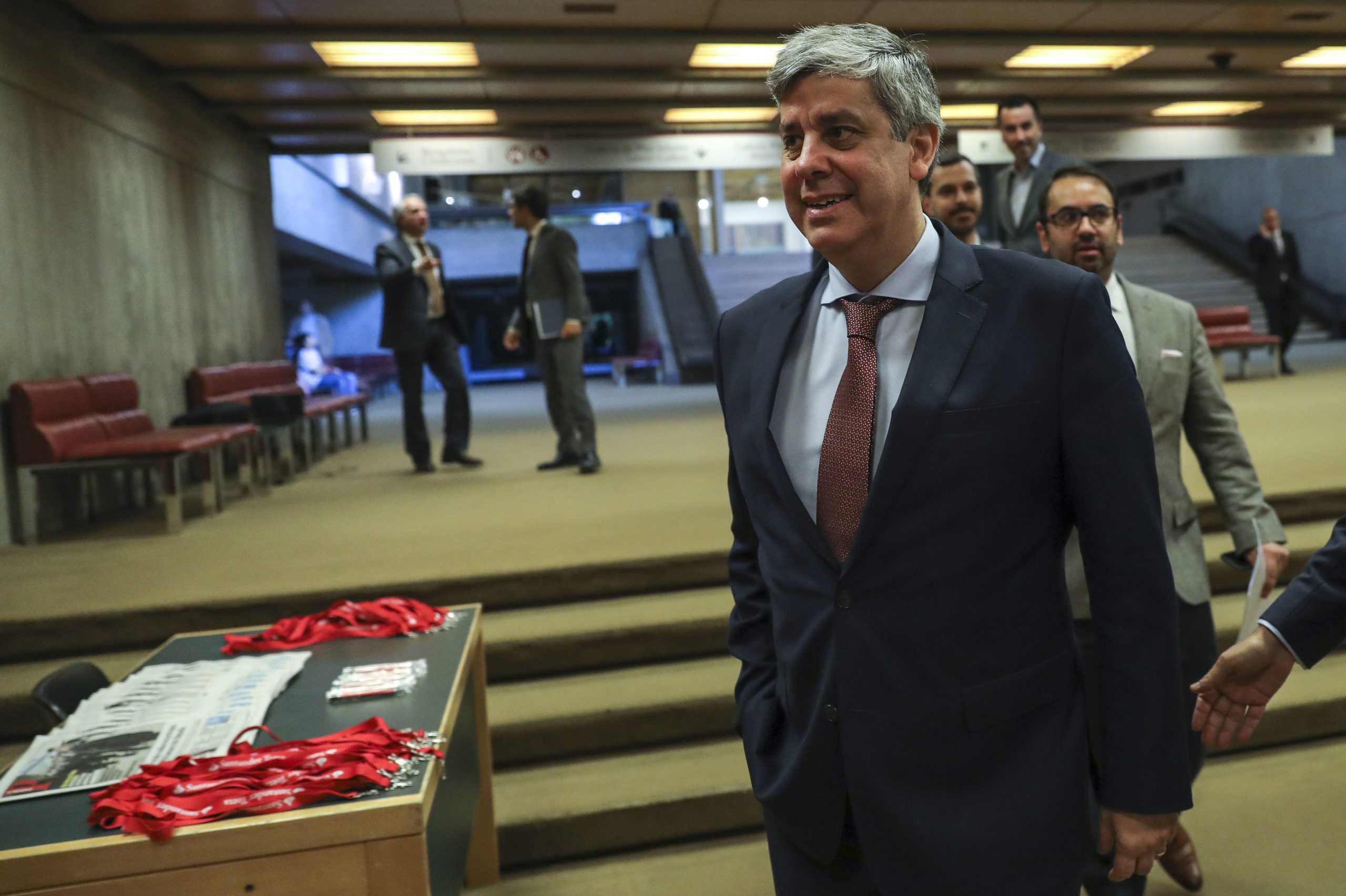 Centeno dá conta a Tusk de falta de consenso sobre orçamento para zona euro