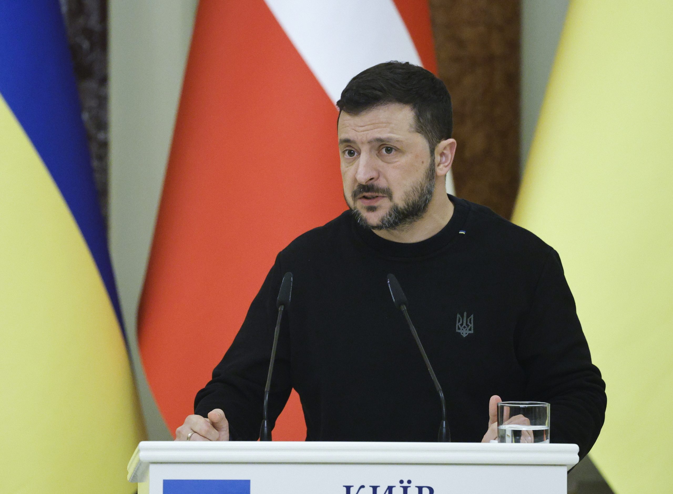 Zelensky critica Lula da Silva por “posição fraca” sobre conflito na Ucrânia no G20