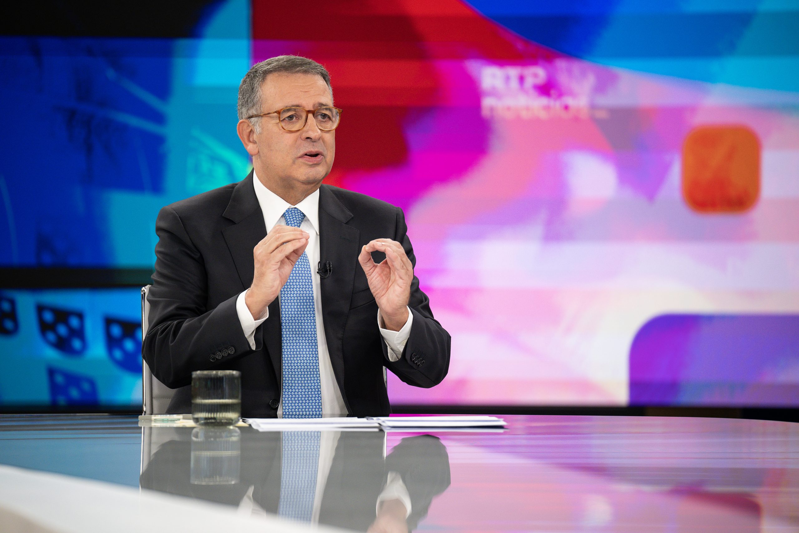 Seguro aproxima-se dos 3,5 milhões de votos e vence presidenciais com 66,8%