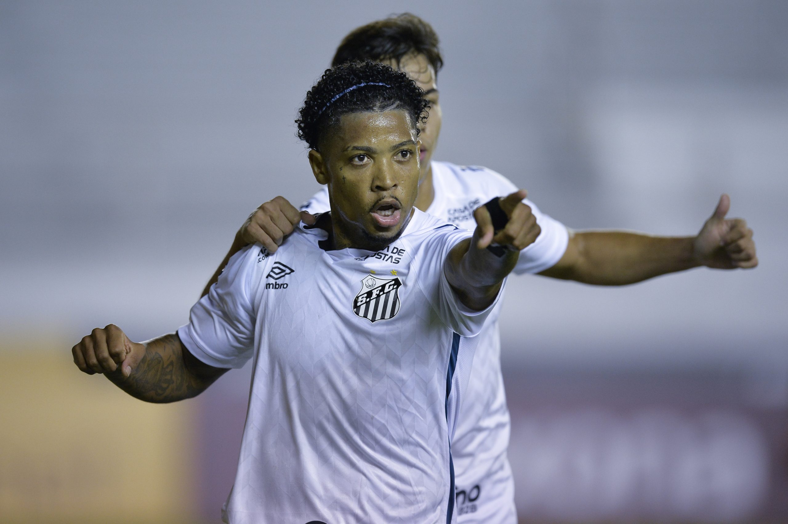 De meme a craque no meio da juventude. Marinho, o melhor do Brasileirão (até agora)