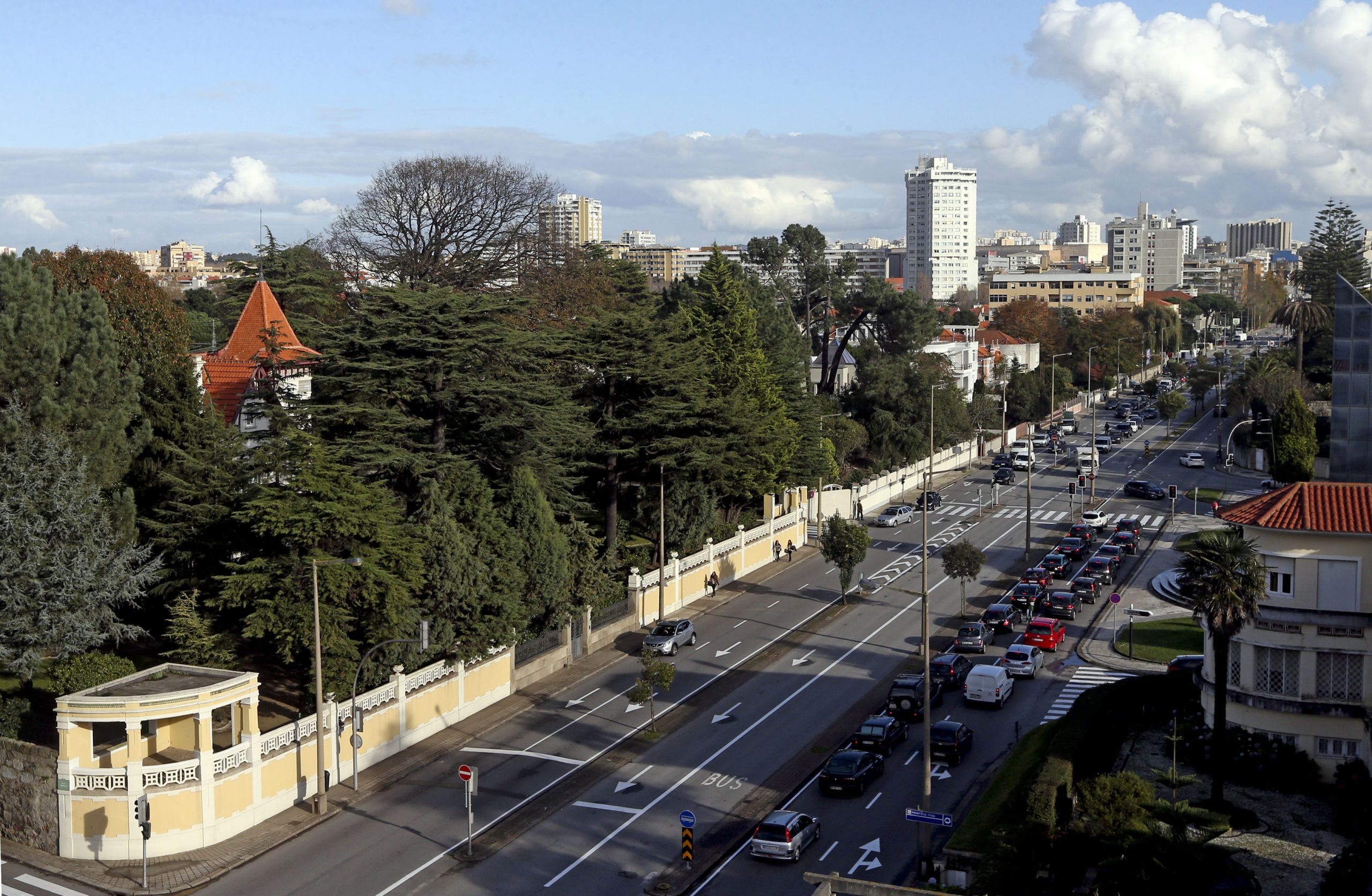 Recuperar a Avenida da Boavista no Porto vai custar 4,2 milhões de euros