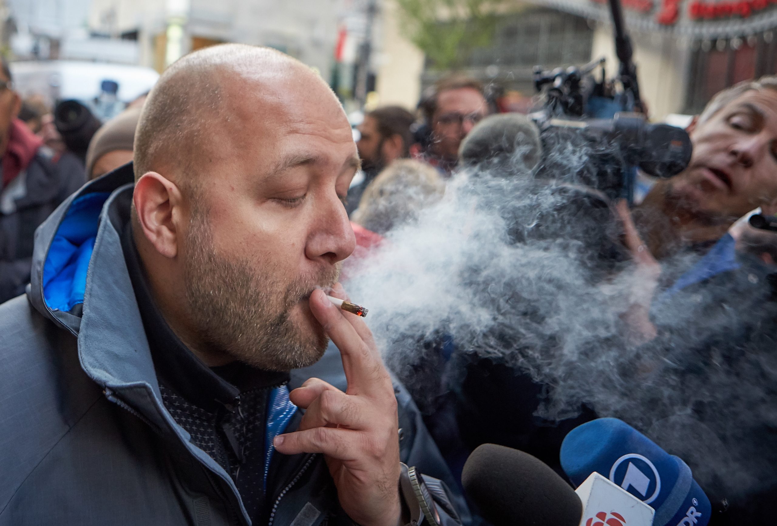 Canadá: 24 horas depois da legalização, já havia lojas sem stock de canábis