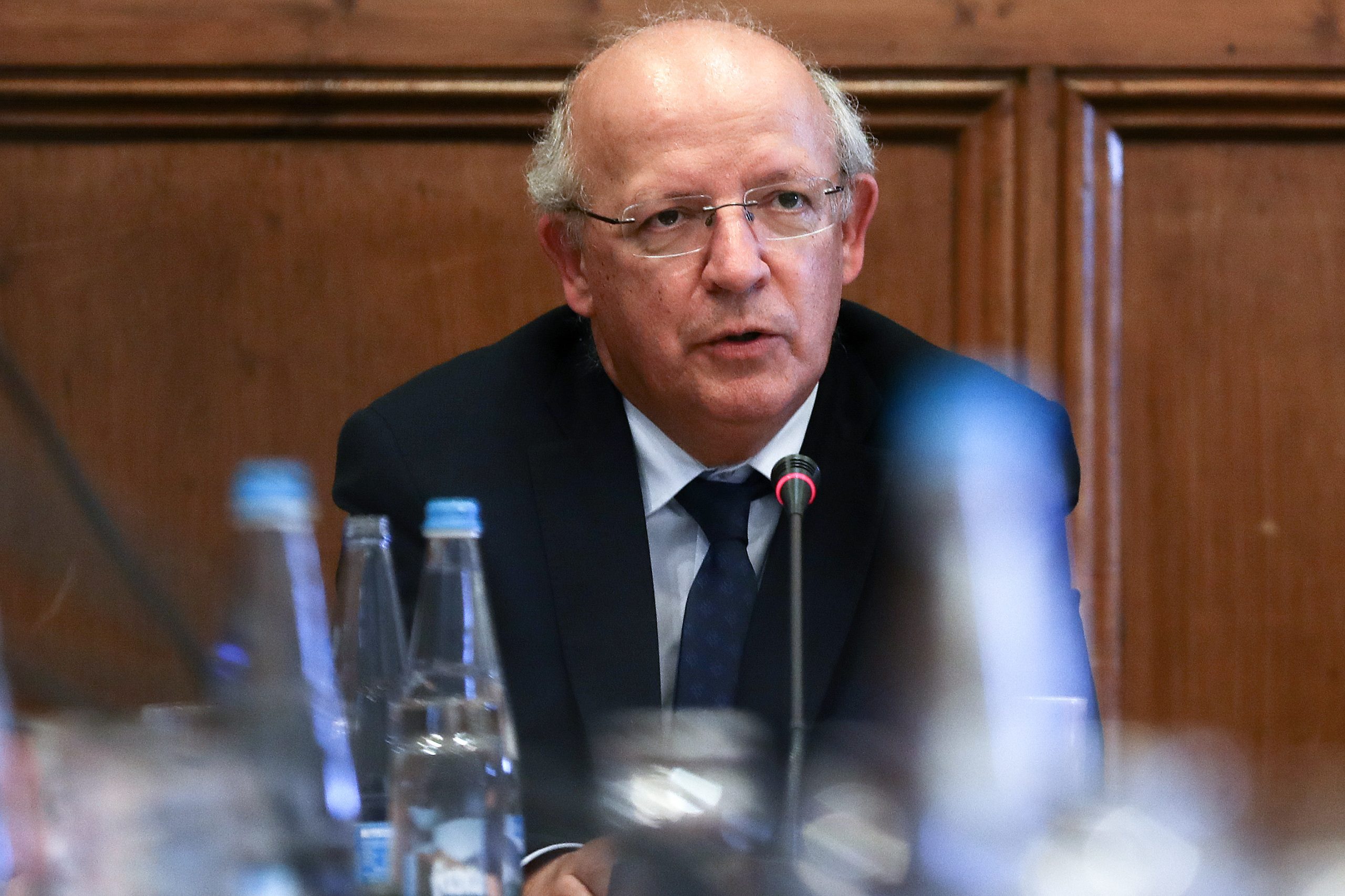 Ministro Santos Silva vai “continuar esforço” de aumentar verba do Instituto Camões