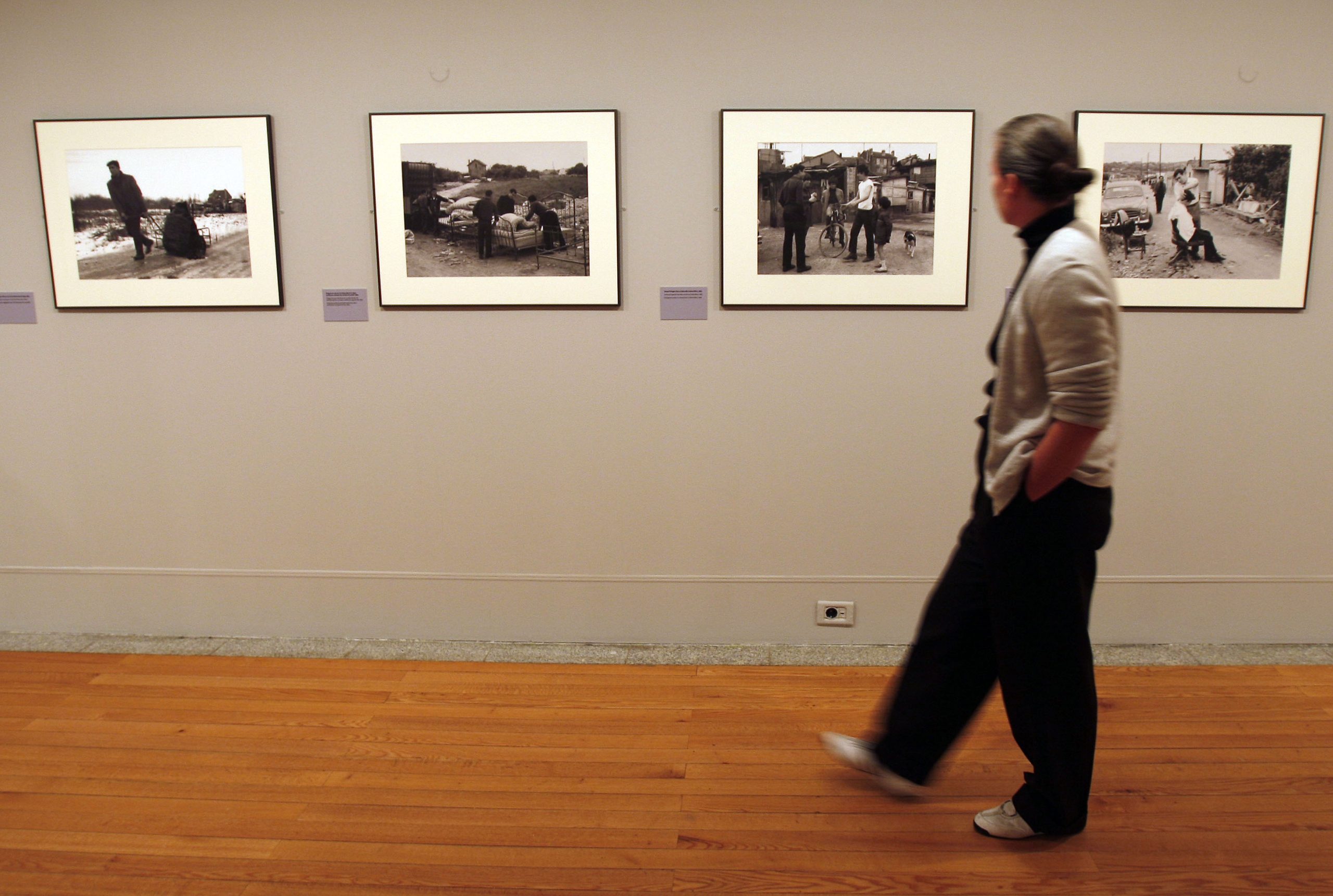 Fotografias de Gérald Bloncourt são “cápsula do tempo” do 25 de Abril