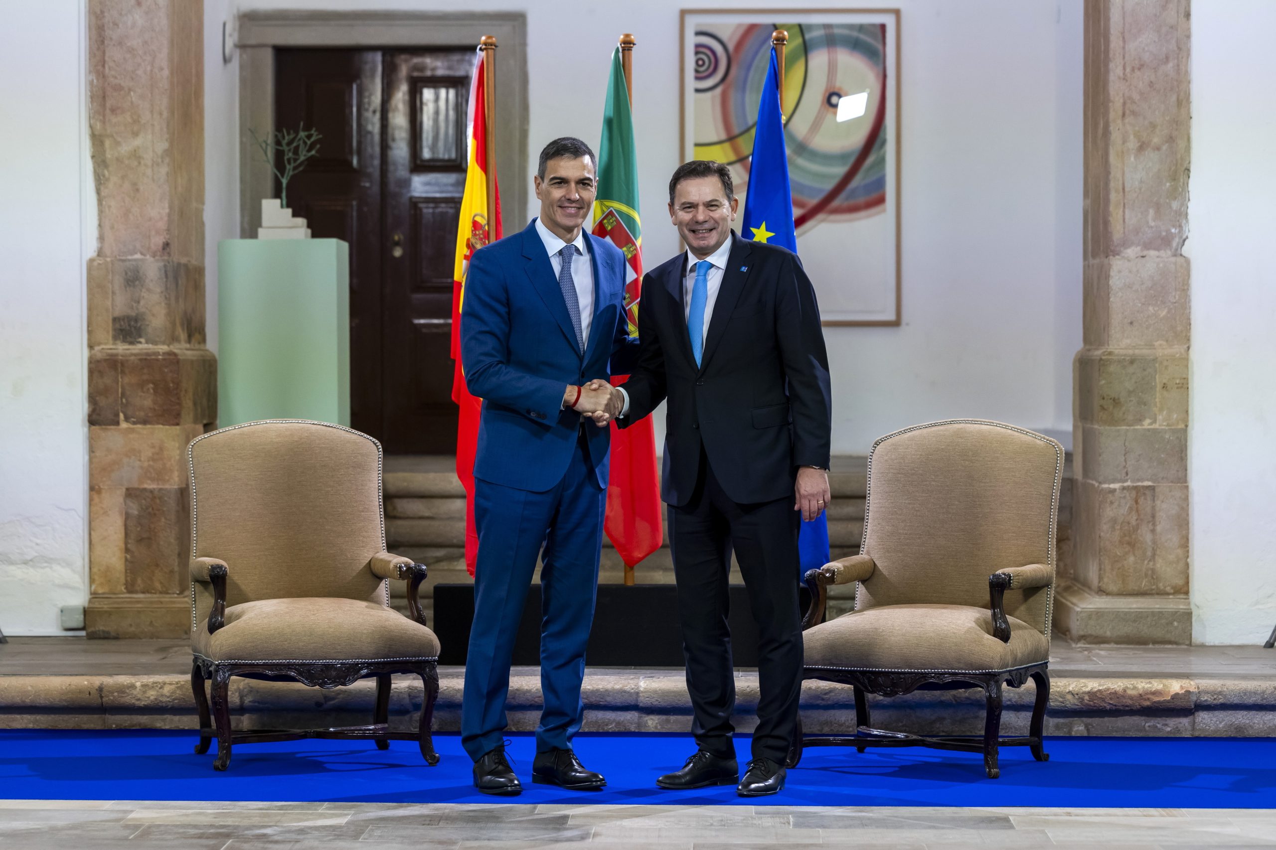 Migrações: Montenegro admite contenção em fronteiras externas da UE. Sánchez pede “discurso positivo” 