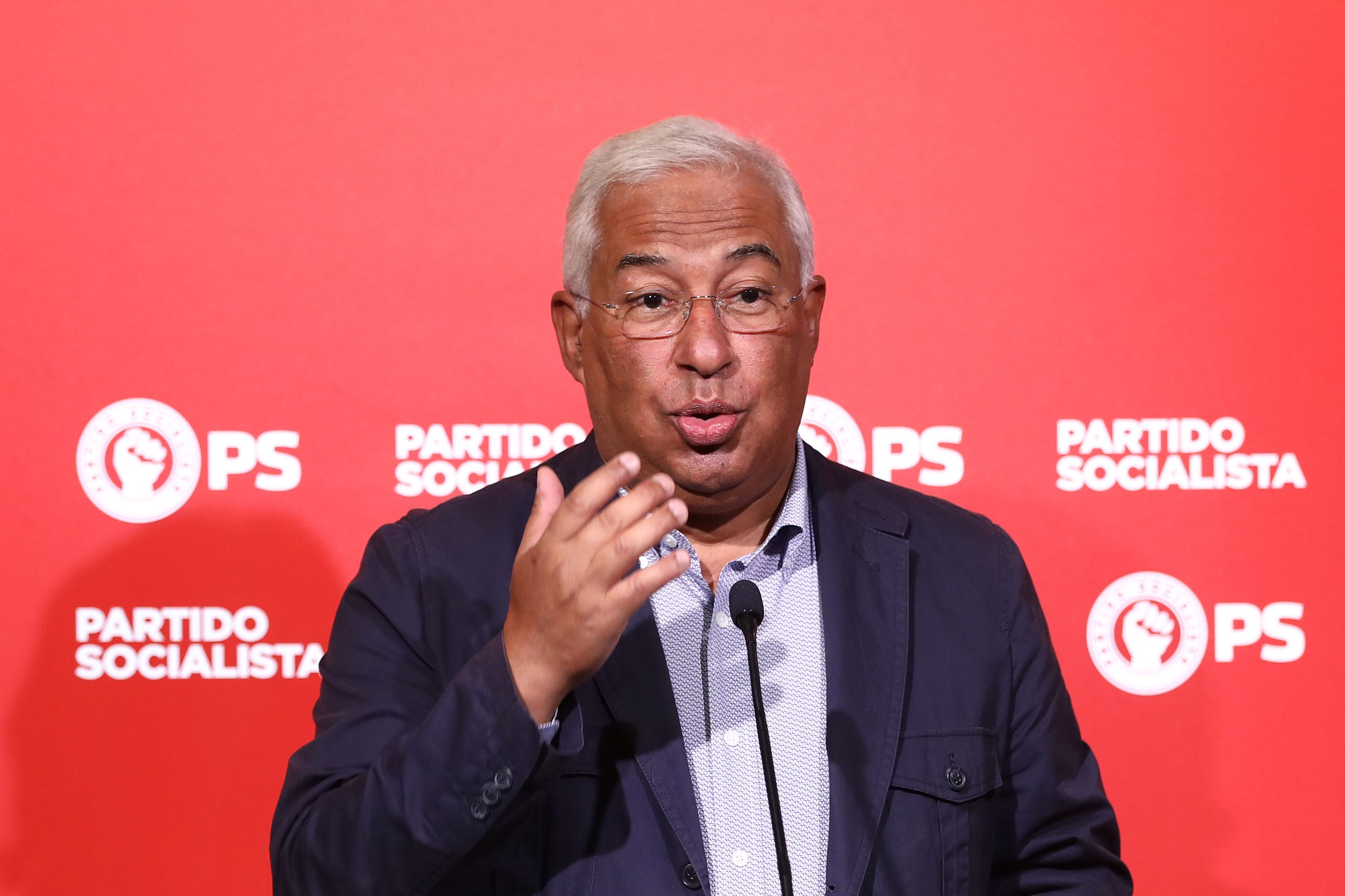 António Costa: “O PS/Açores goza de total autonomia” para a “construção das soluções”