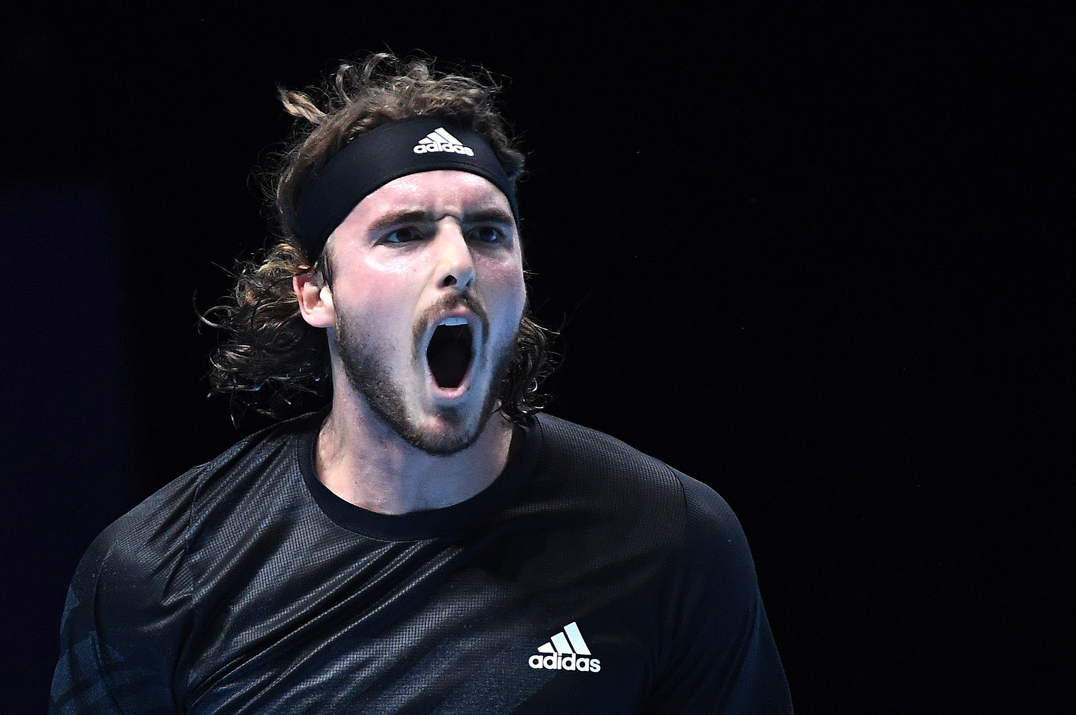 Tsitsipas ‘elimina’ Rublev e apura Thiem para as meias-finais das ATP Finals