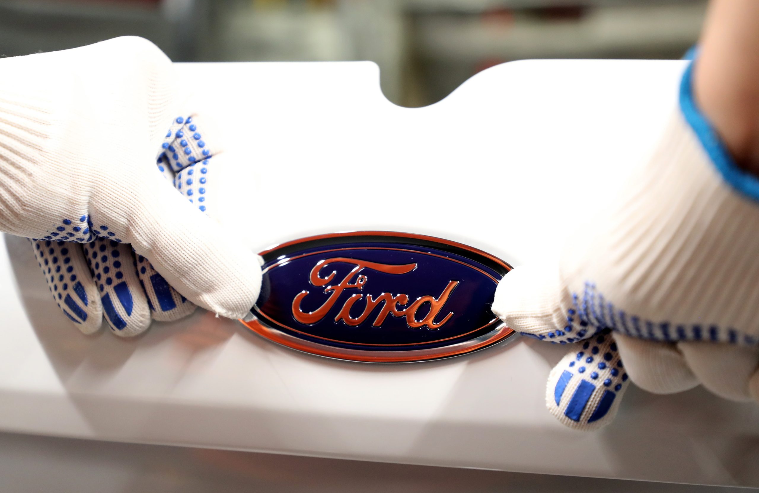 Espanha: Ford vai cortar 1.100 postos de trabalho