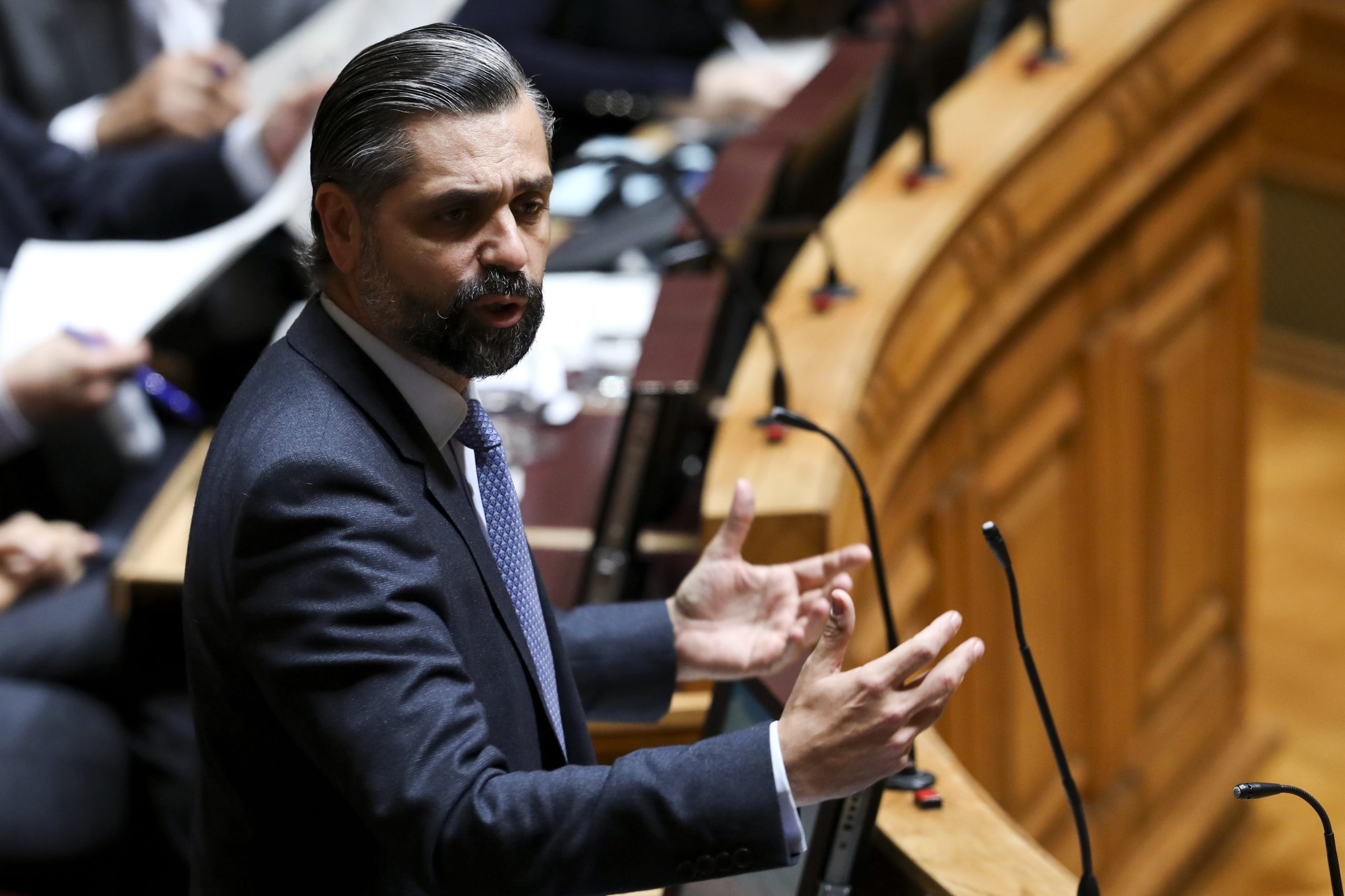 Viagens/Galp: Parlamento aprova levantamento de imunidade de deputado Cristovão Norte
