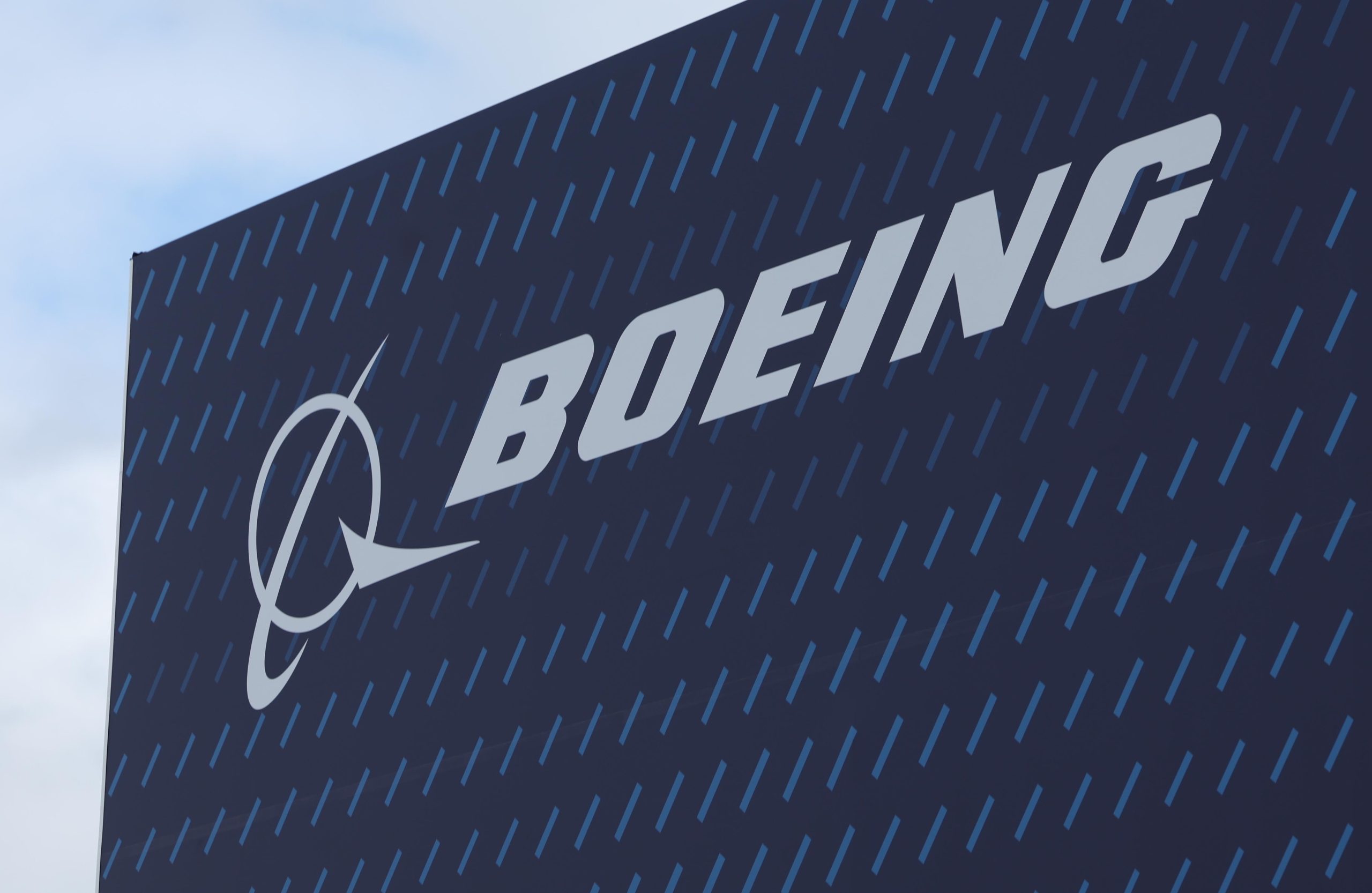 Juiz dos EUA anula julgamento da Boeing marcado para junho por acidentes com 737