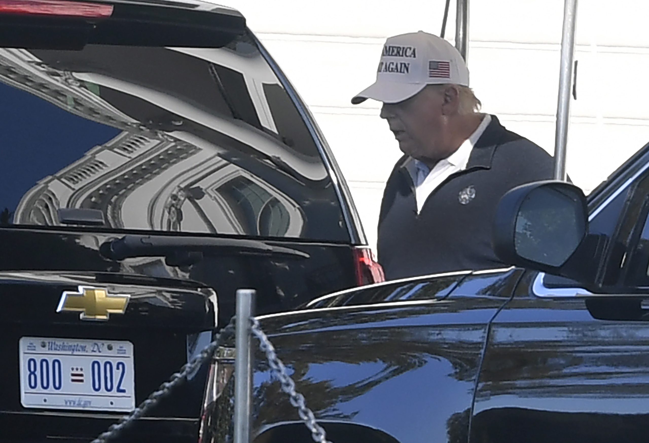 Governo de Trump bloqueia mensagens de líderes mundiais para Biden